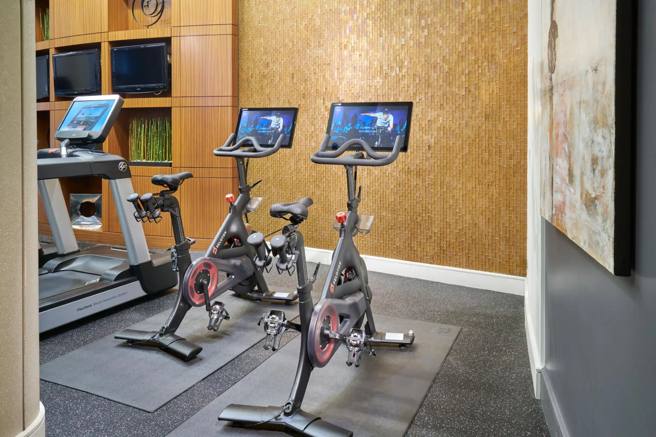 Fitness Weight Room - Crescent Falls Church - Arlington, VA