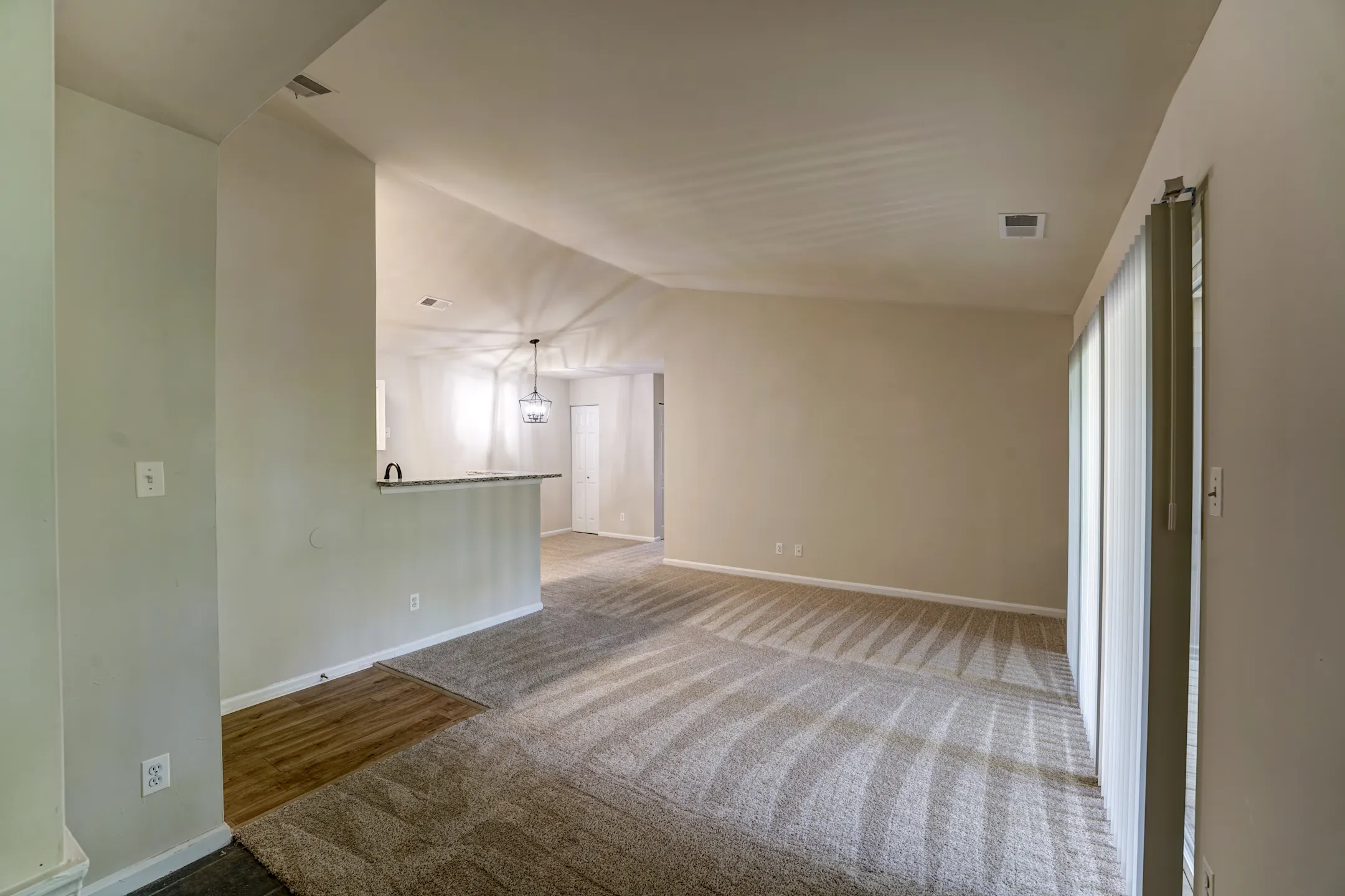 Valor Apartments Silver Spring, MD 20904