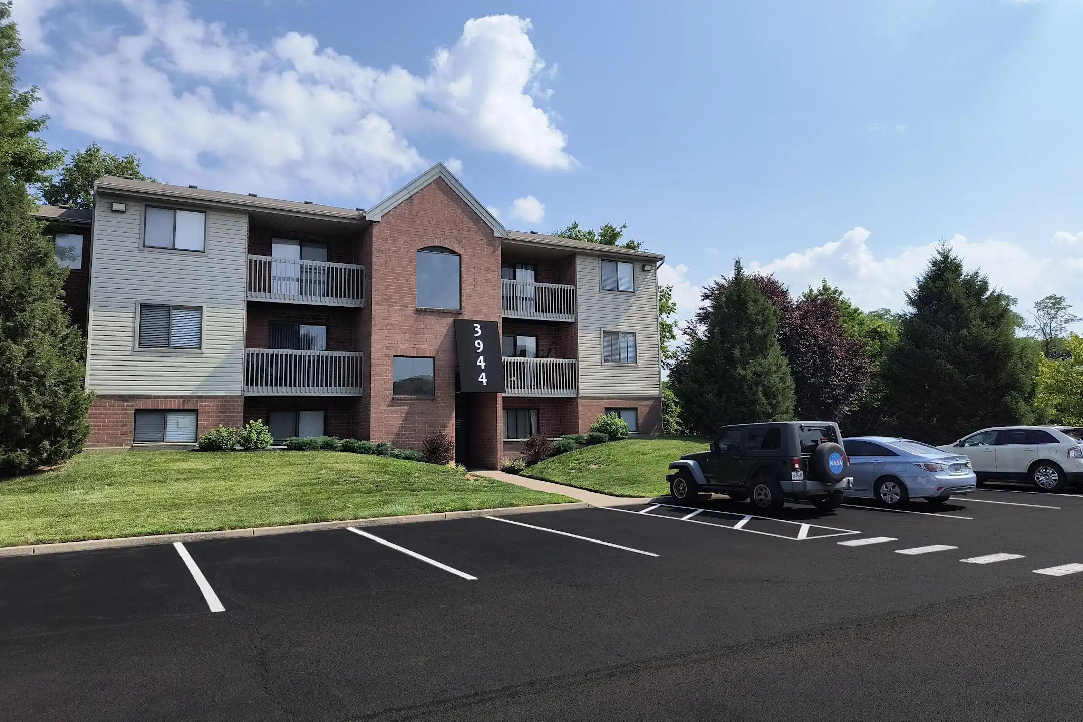 Windsor Place Apartments - Beavercreek, OH 45324