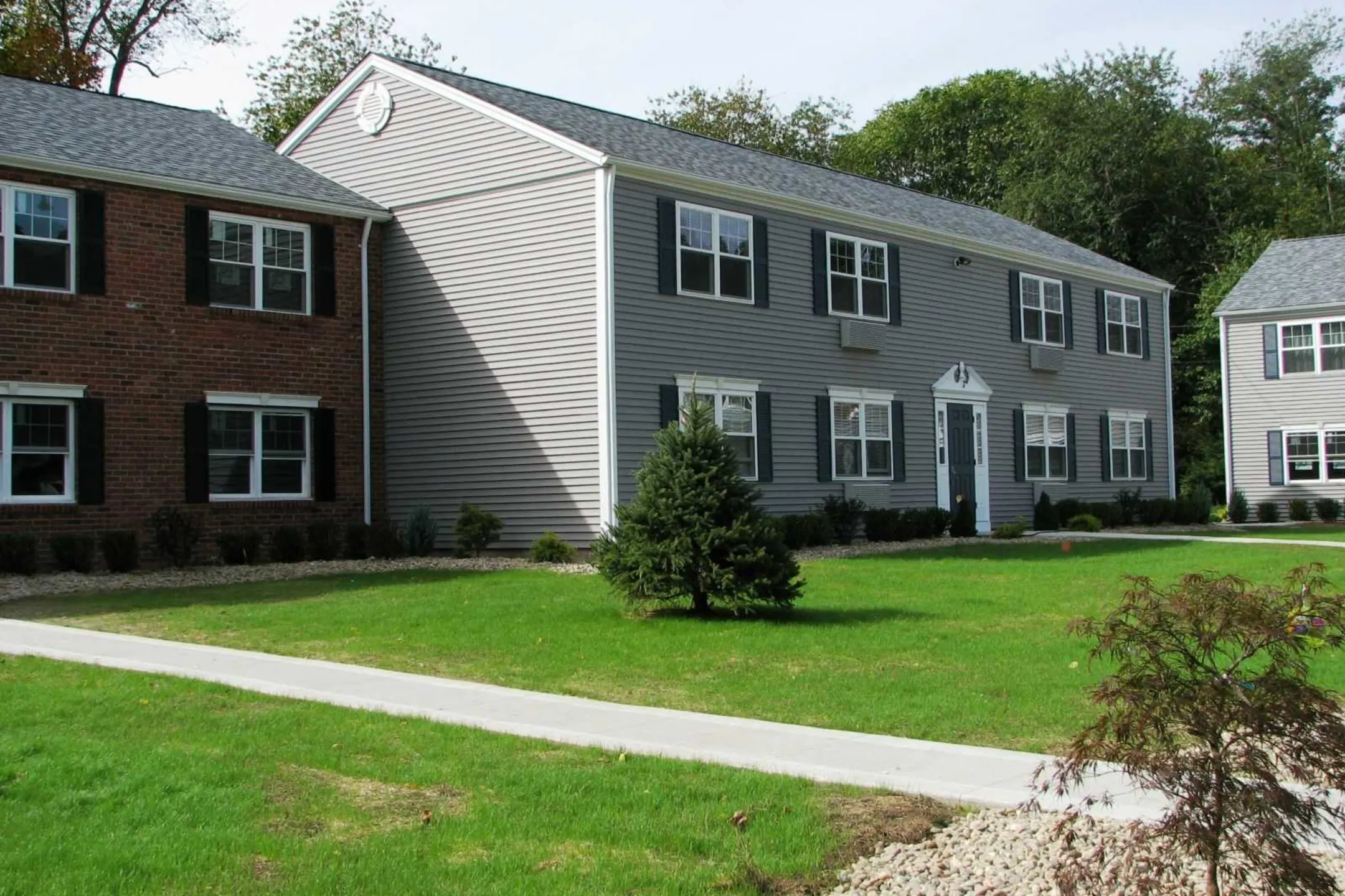 Village View Apartments Apartments Deep River, CT 06417