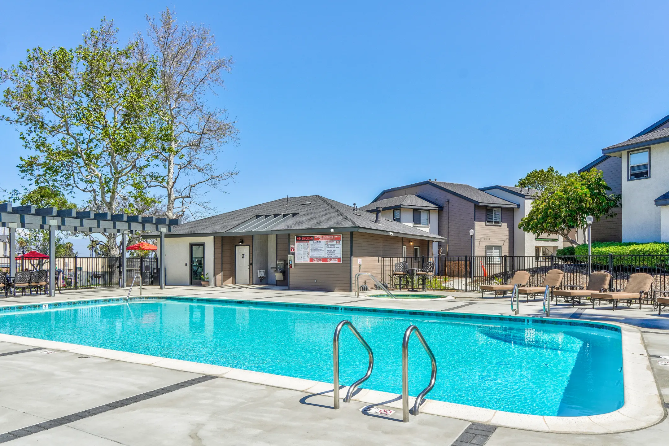 Lincoln Park Apartments Apartments Corona, CA 92882