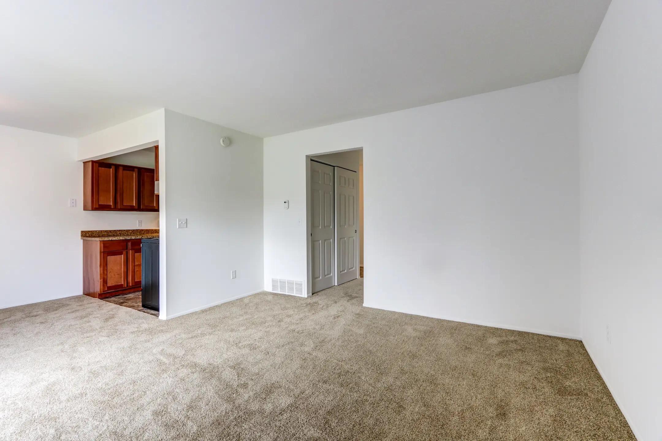 Shannon Manor Townhomes Apartments Davison, MI 48423