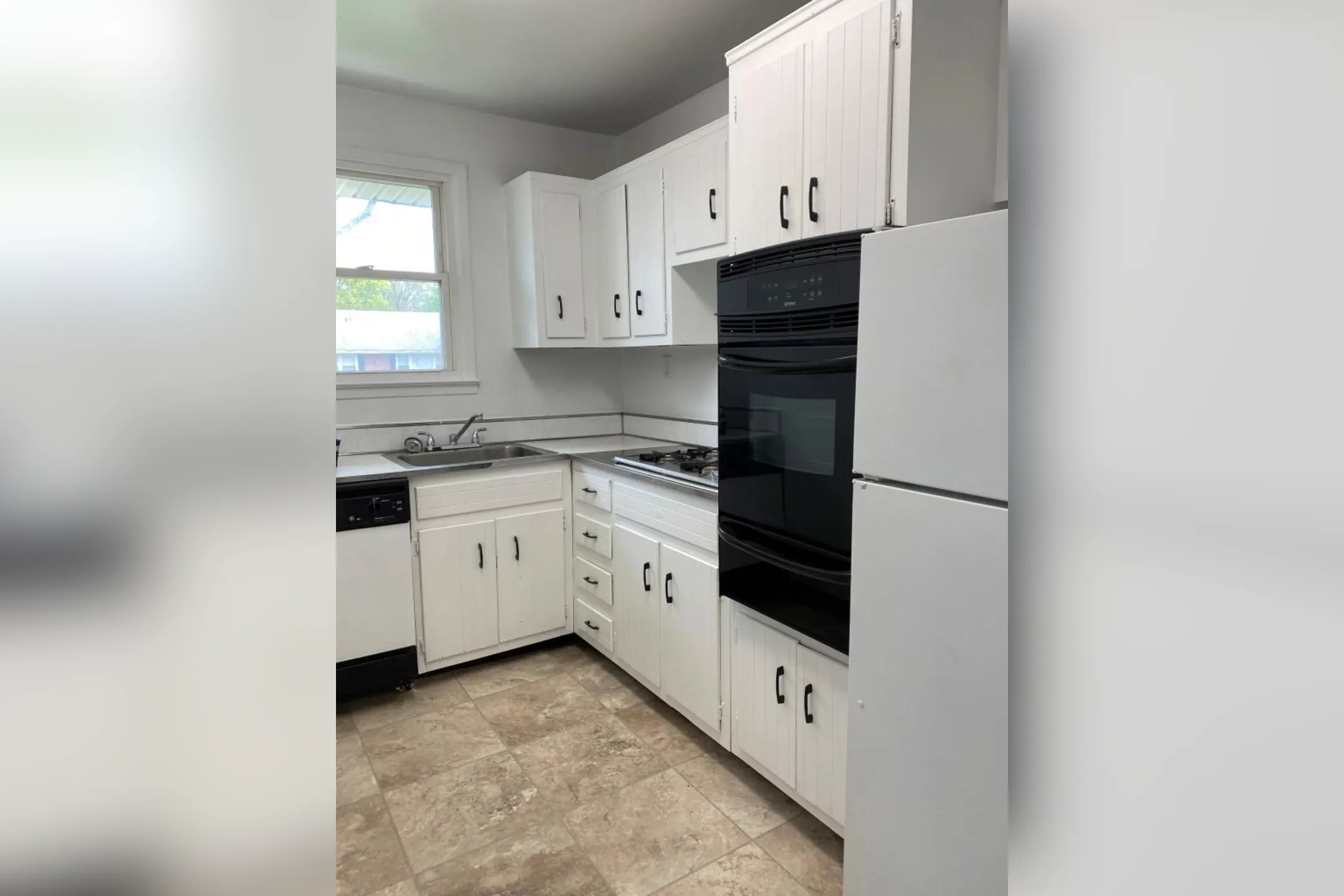 Riverhill Apartments Apartments Menands, NY 12204