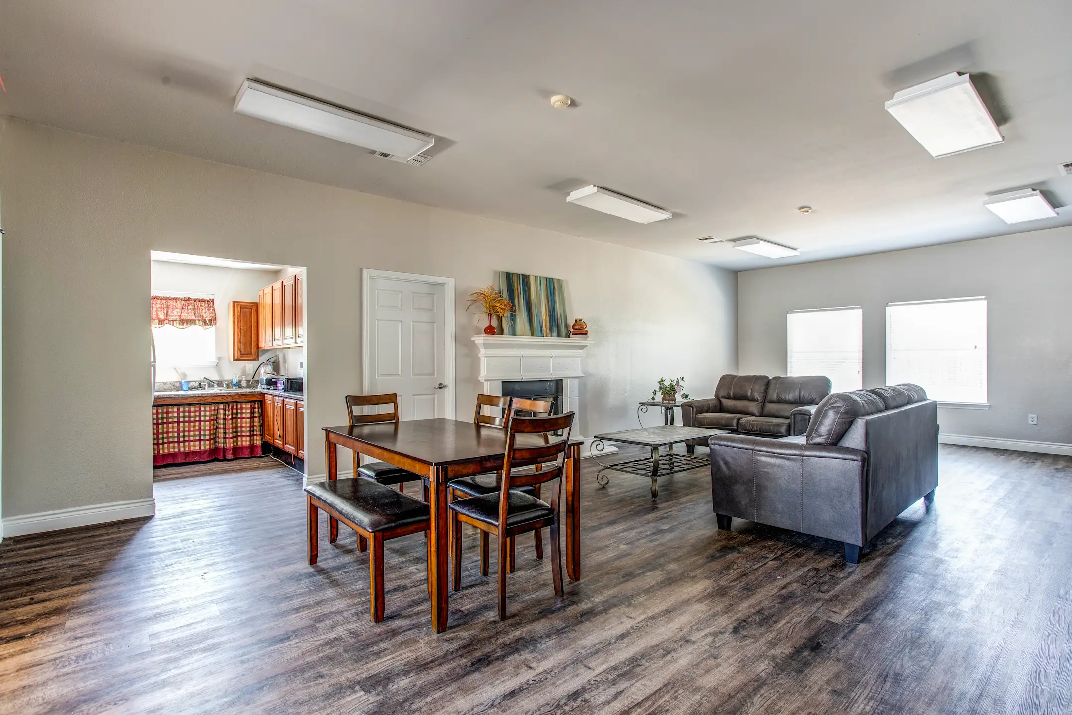 Tuscany Court Apartments 2208 14TH ST Hondo, TX Apartments for Rent