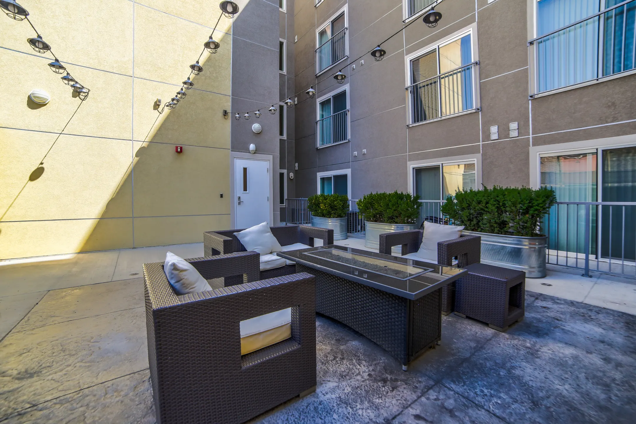 Moda Newhouse Apartments Salt Lake City, UT 84102