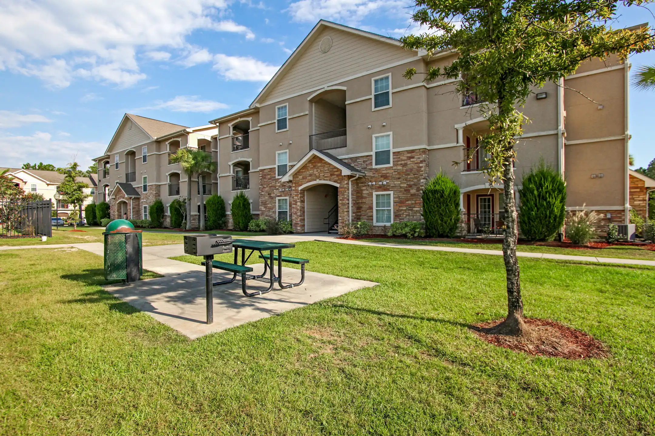 Village Place 18059 Robinson Rd Gulfport, MS Apartments for Rent