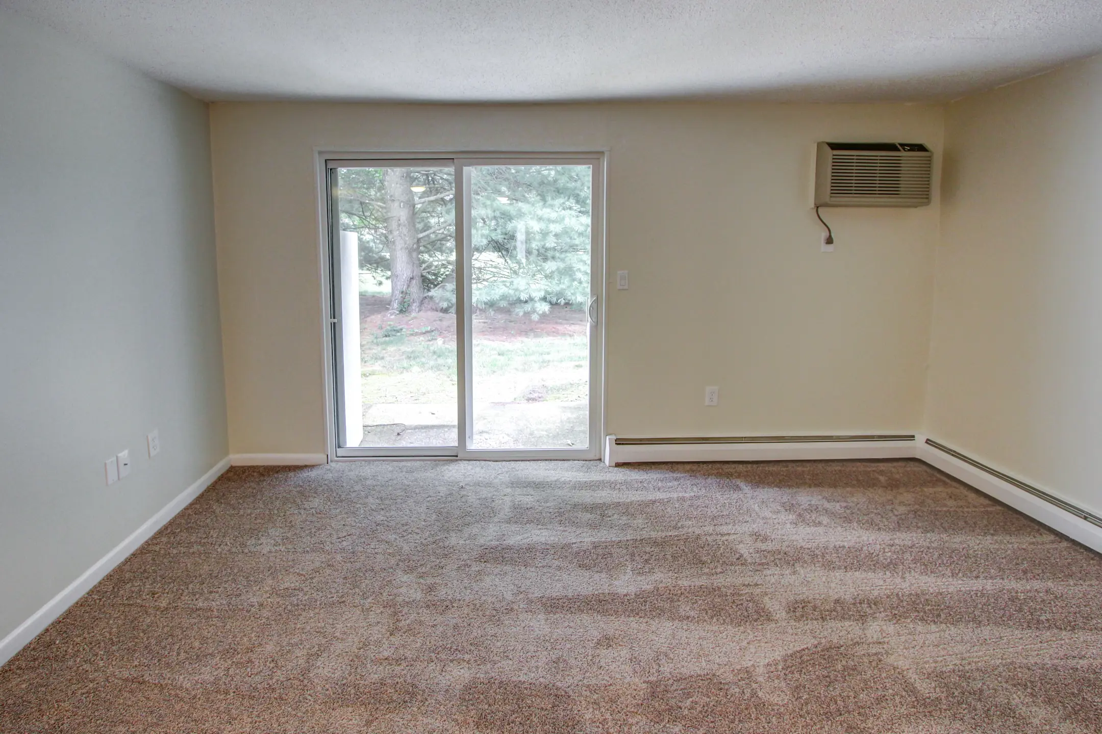 High Meadow 110 Jobs Hill Rd Ellington, CT Apartments for Rent Rent.