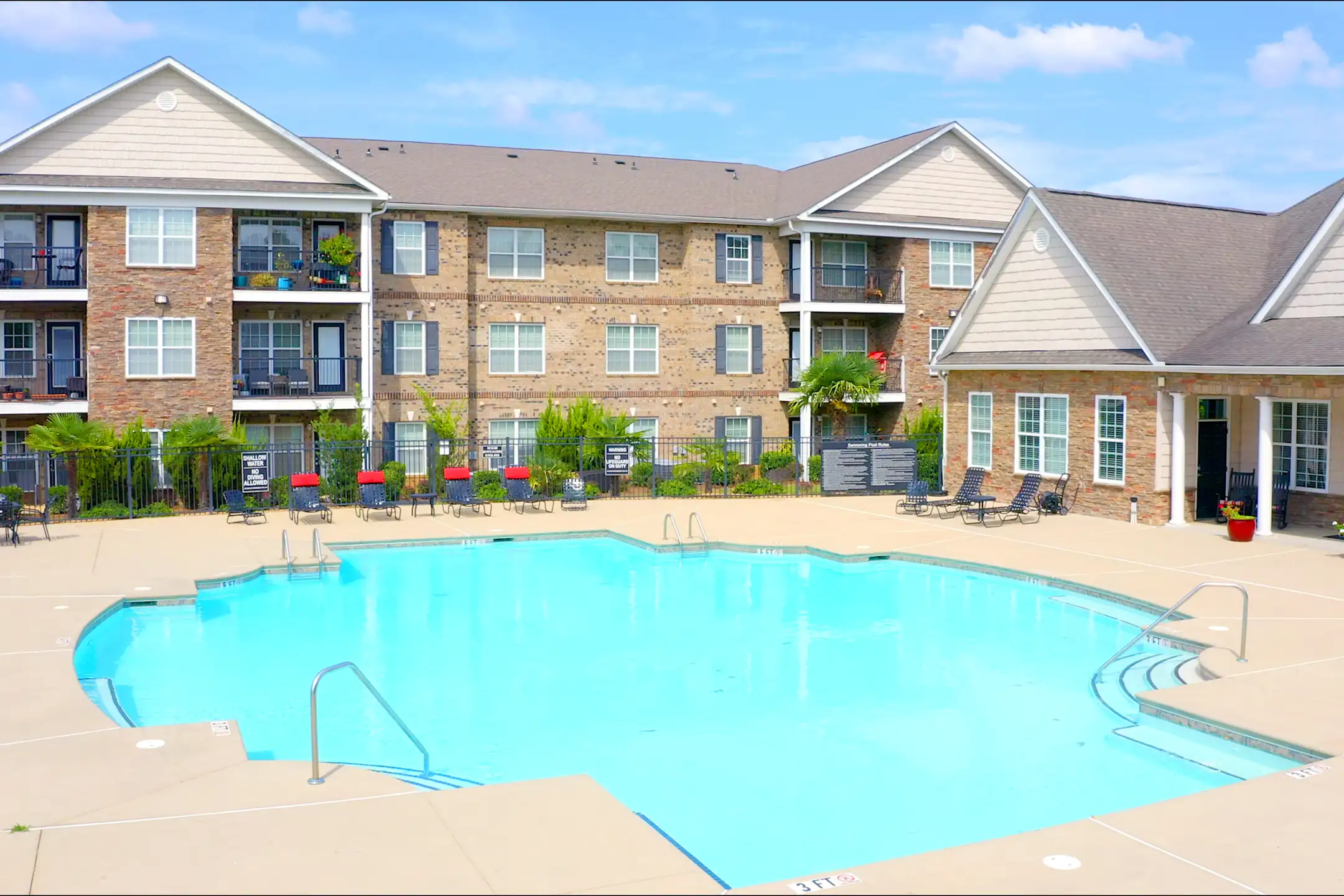 Stone Ridge Apartments 3001 Stone Carriage Cir Fayetteville, NC