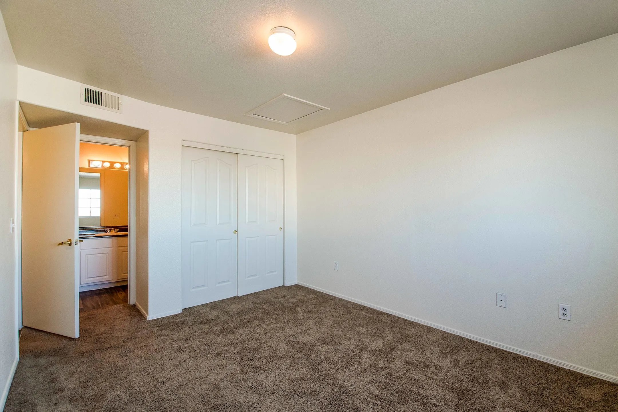 The Landmark 903 N California St Coolidge, AZ Apartments for Rent