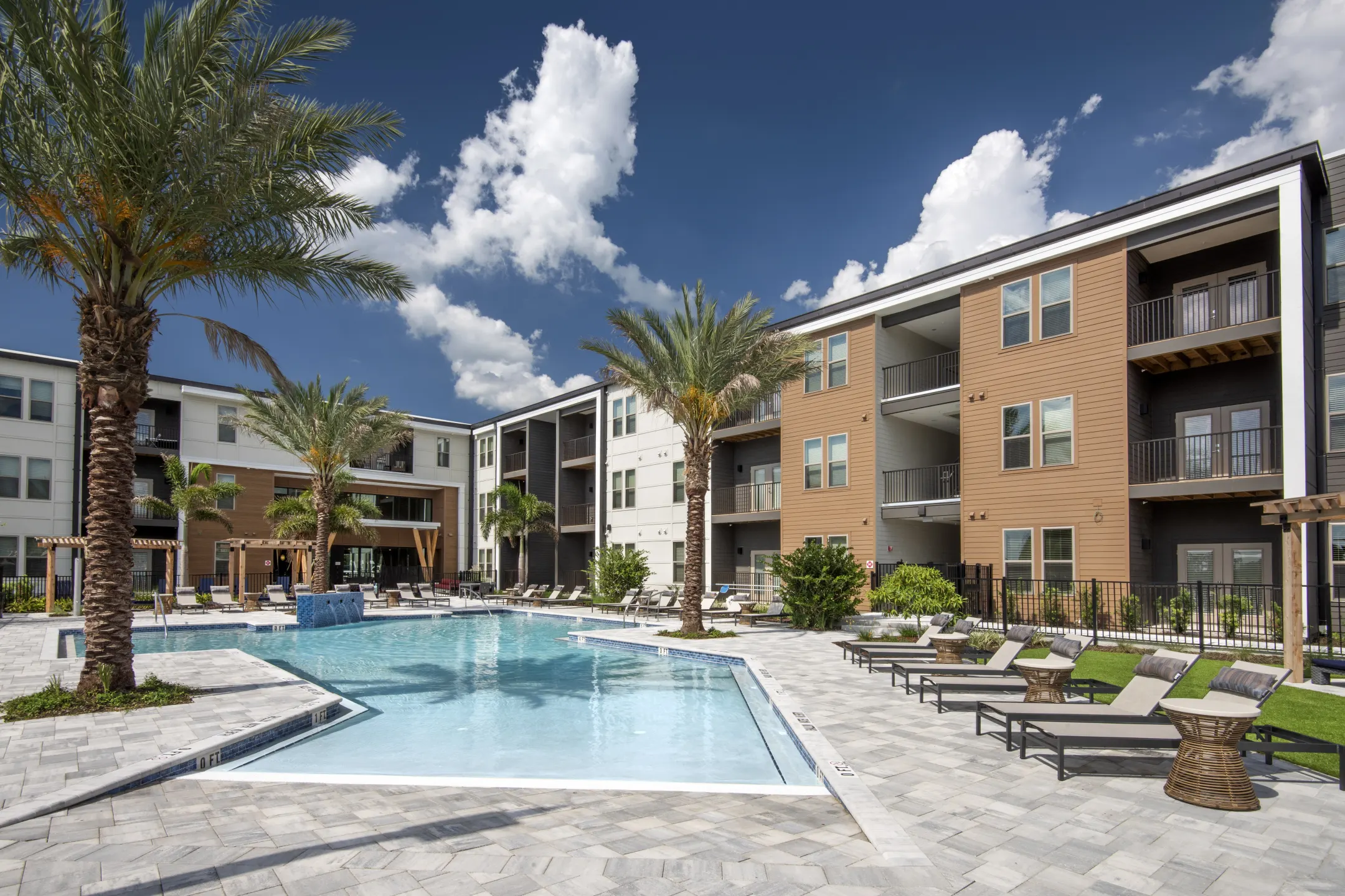 The Ellington At Oviedo Park Apartments - Oviedo, Fl 32765