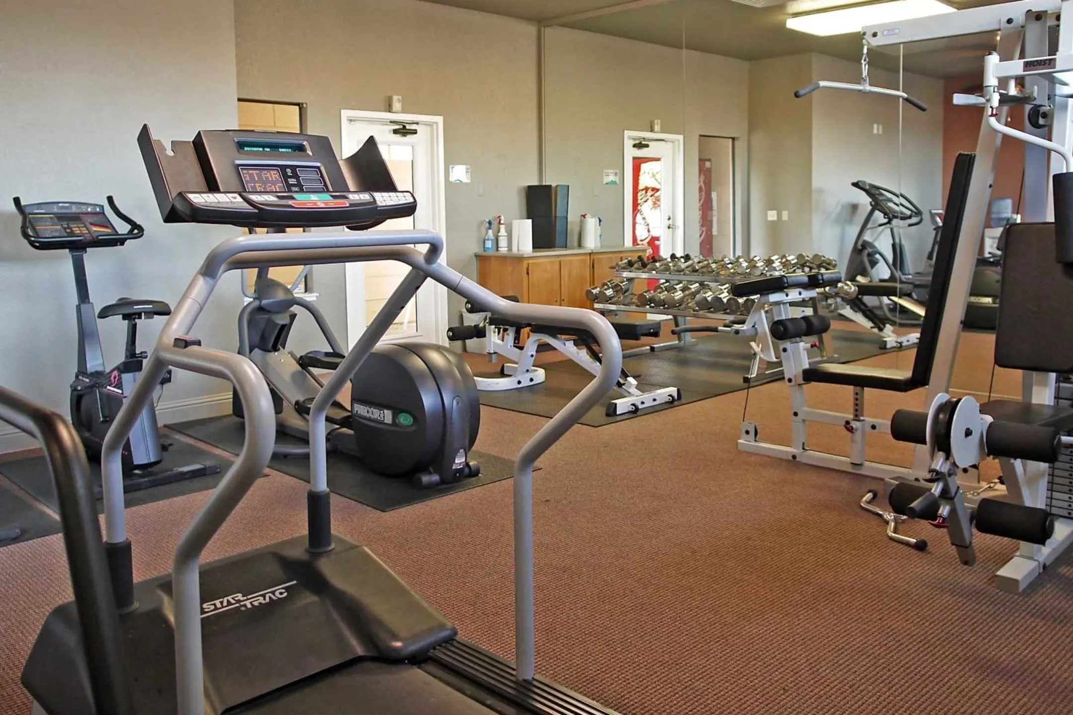 Fitness Weight Room - Somersett Hills - Roseville, CA
