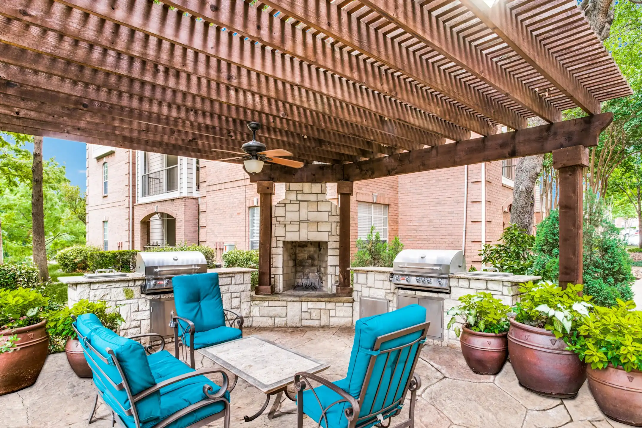 Patio / Deck - Churchill on the Park - Dallas, TX