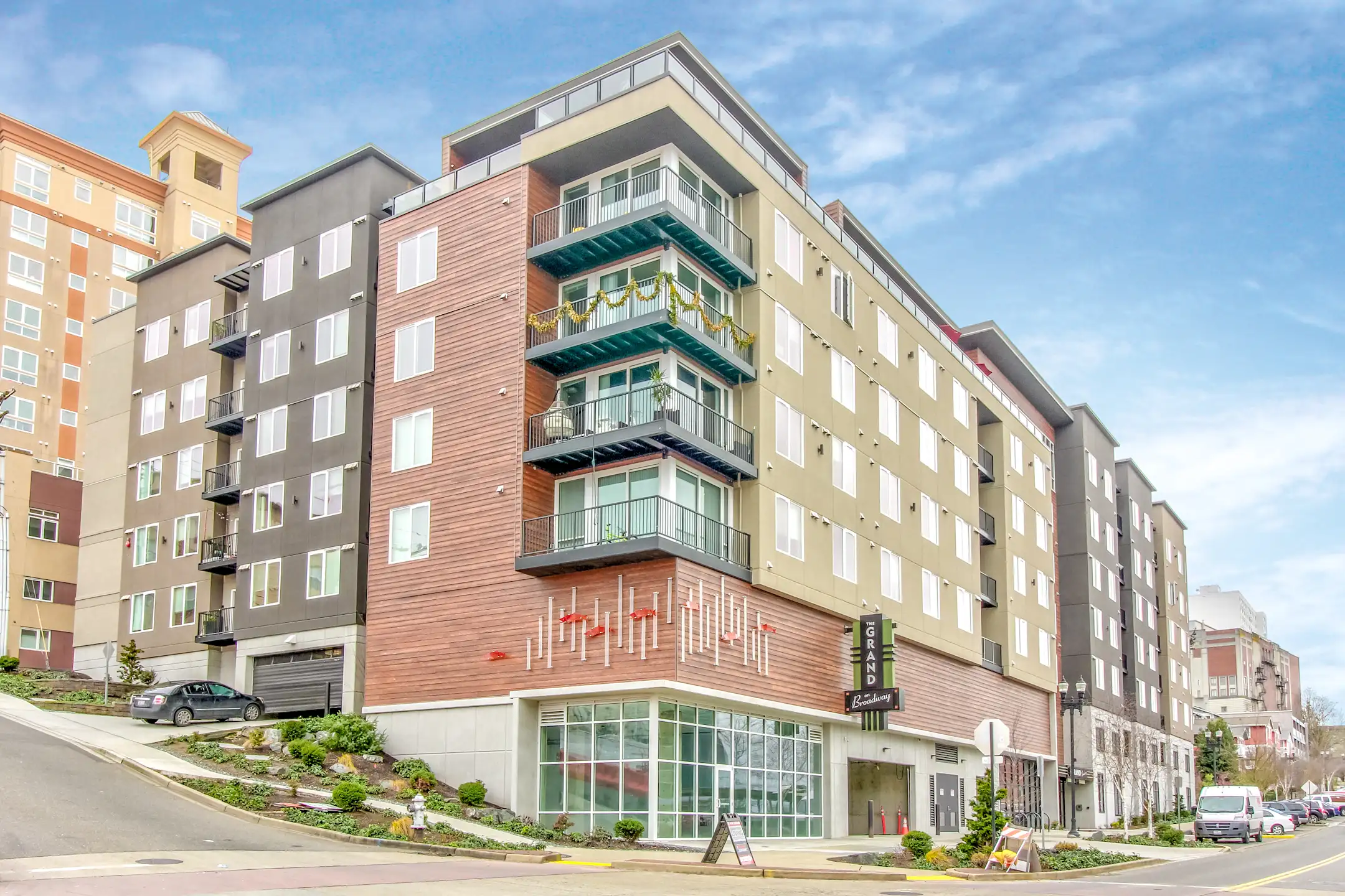 Building - The Grand On Broadway - Tacoma, WA
