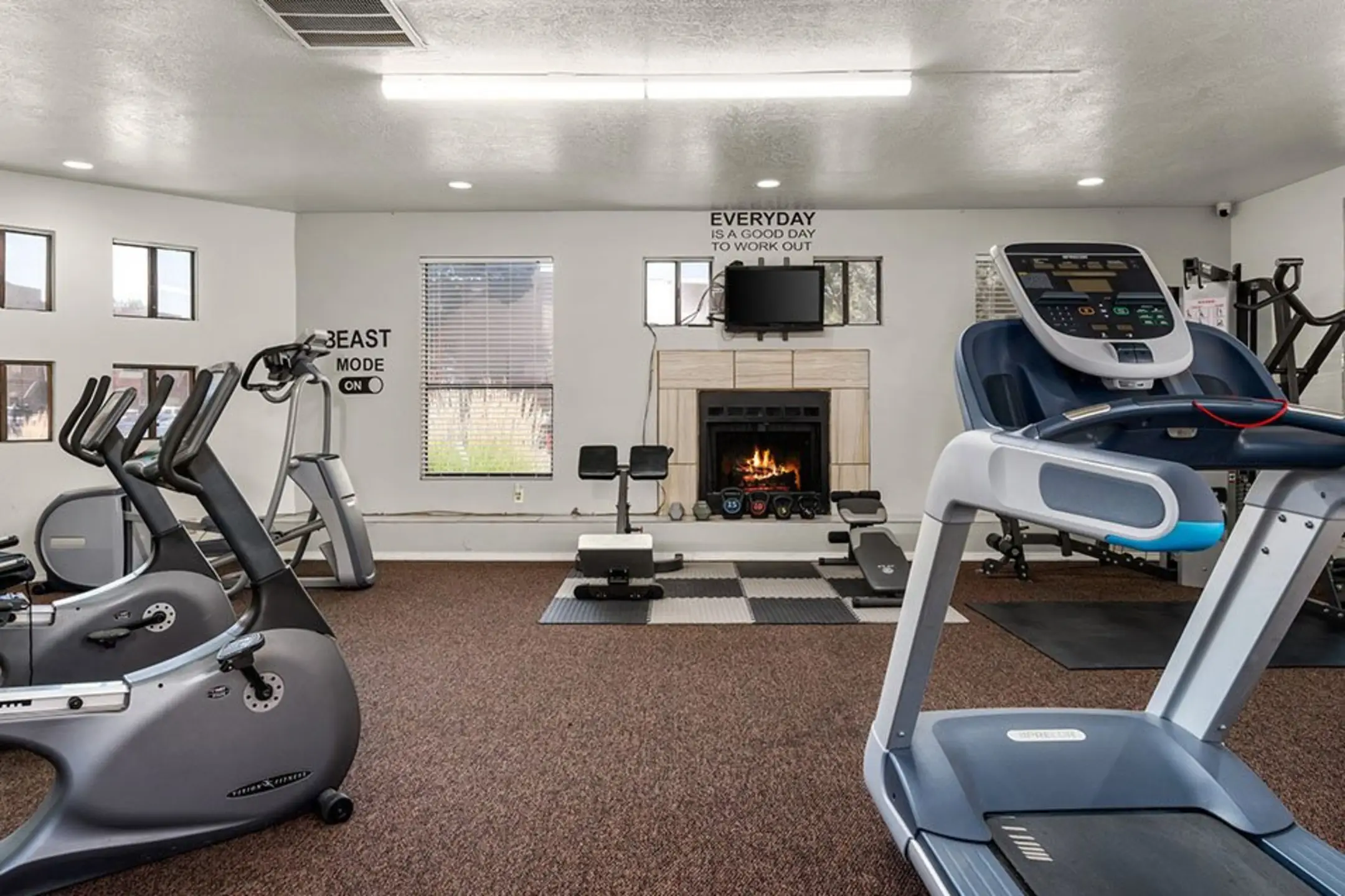 Fitness Weight Room - Mesa Ridge - Albuquerque, NM