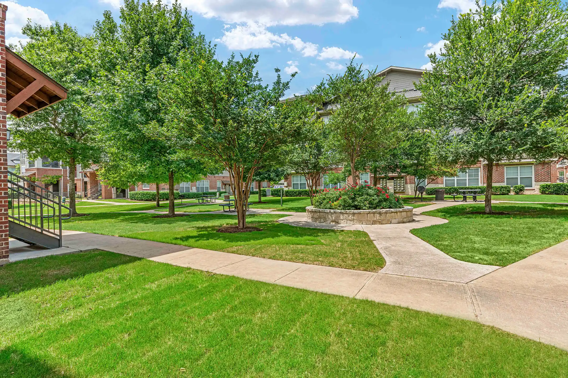 MAA Wells Branch 1630 Wells Branch Pkwy Austin, TX Apartments for