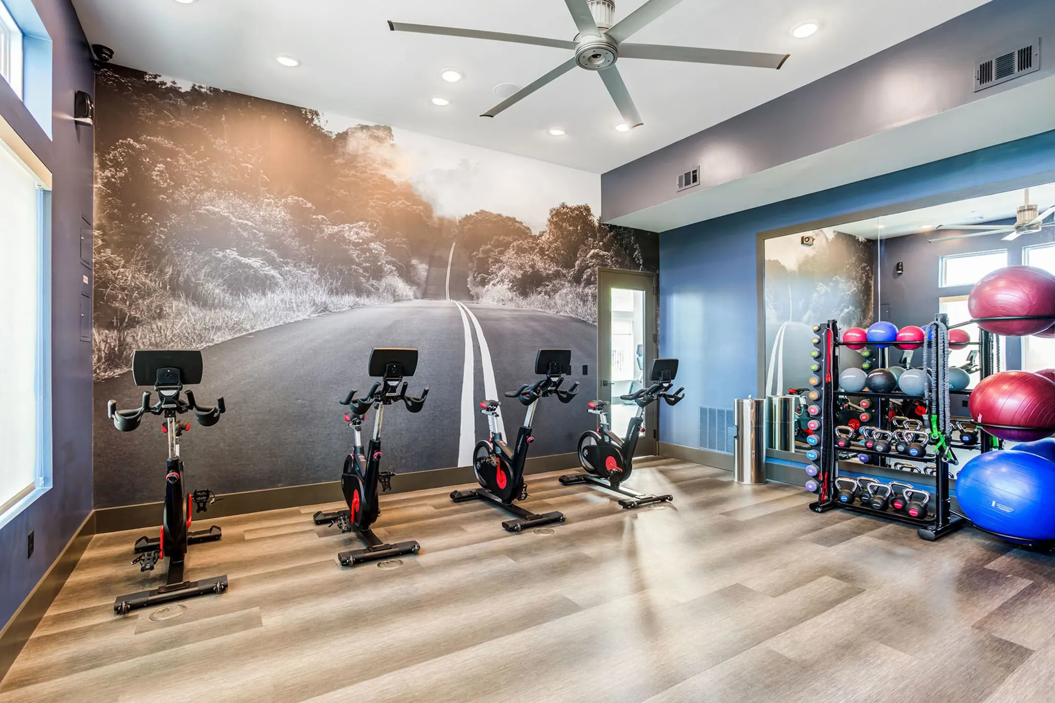 Icon Apartment Homes At Hardin Valley 10758 Carmichael Road