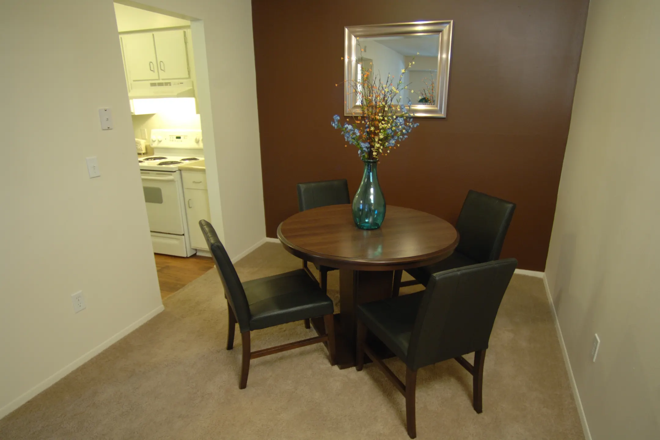 Maple Ridge Apartments Flint, MI 48507