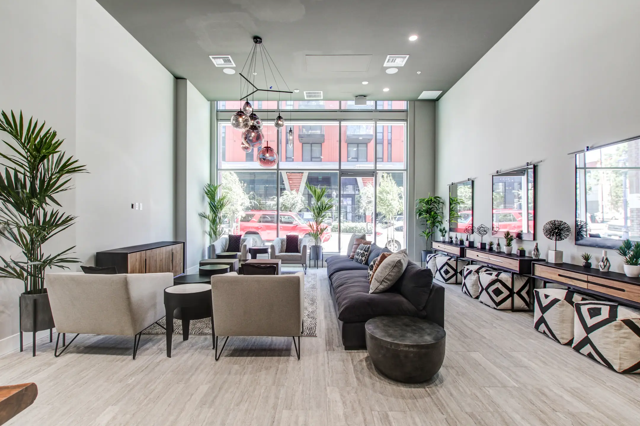 Spire San Diego Apartments San Diego, CA 92101