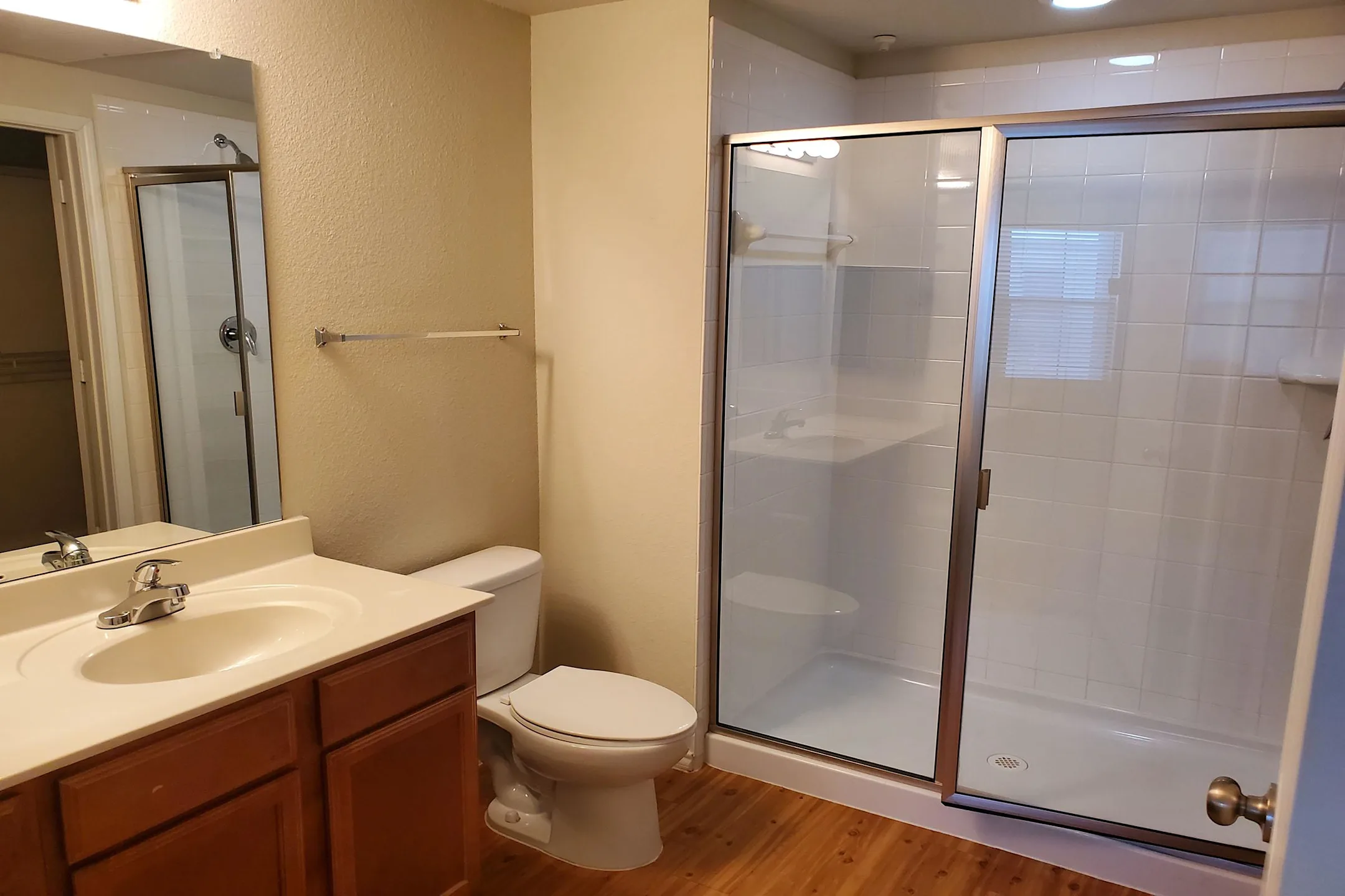 Mariposa at Elk Drive 55+ Apartment Homes 155 Elk Dr Burleson, TX