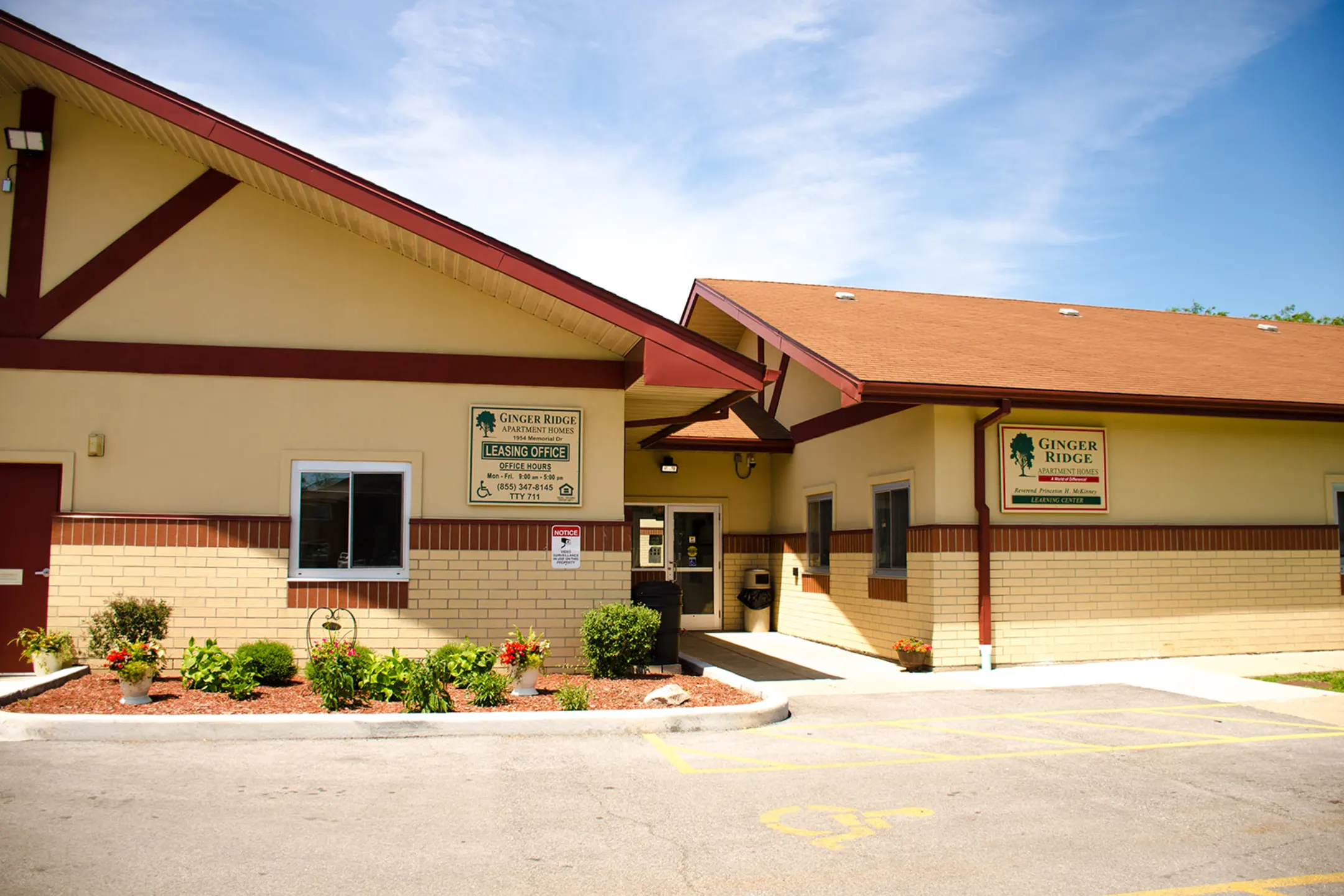 Ginger Ridge Apartments Apartments Calumet City, IL 60409