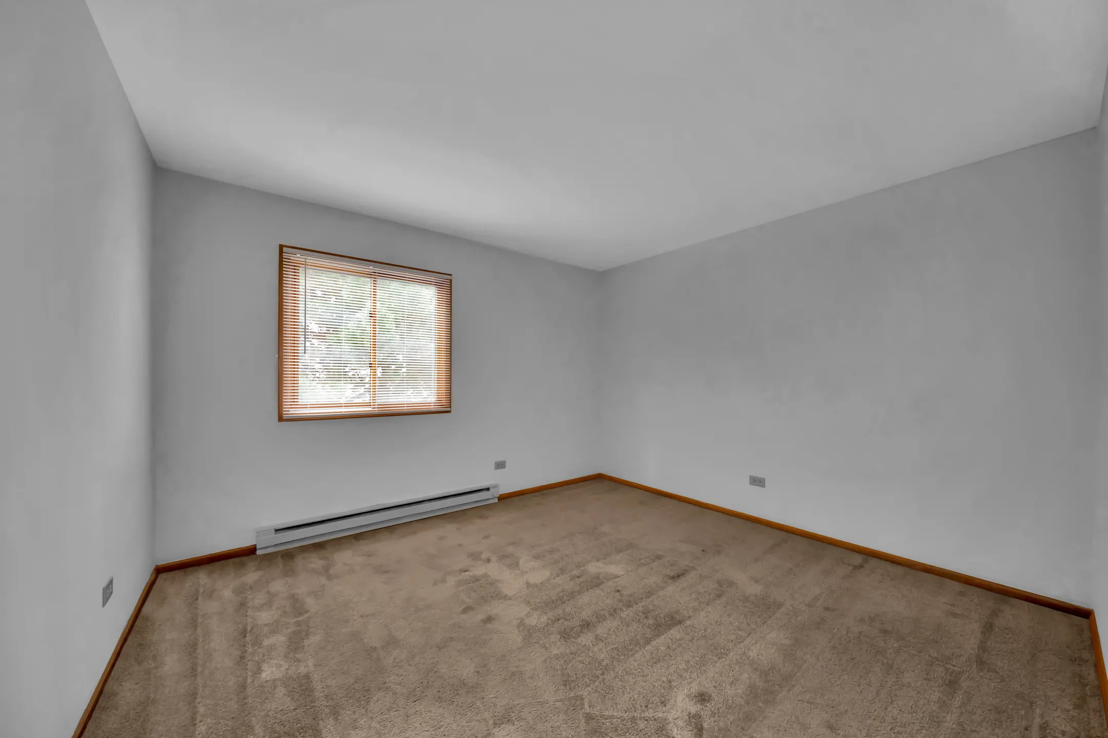 Northfield Court 1410 Northfield Ct Harvard, IL Apartments for Rent