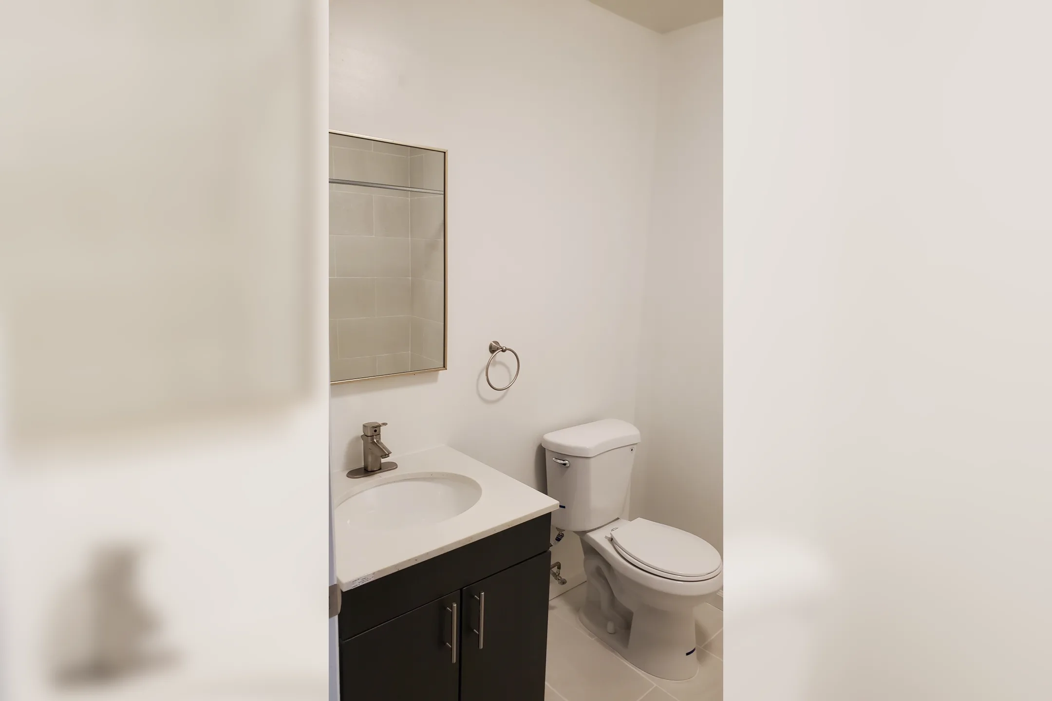 Bathroom - Willow Pointe Apartments - Burlington, NJ