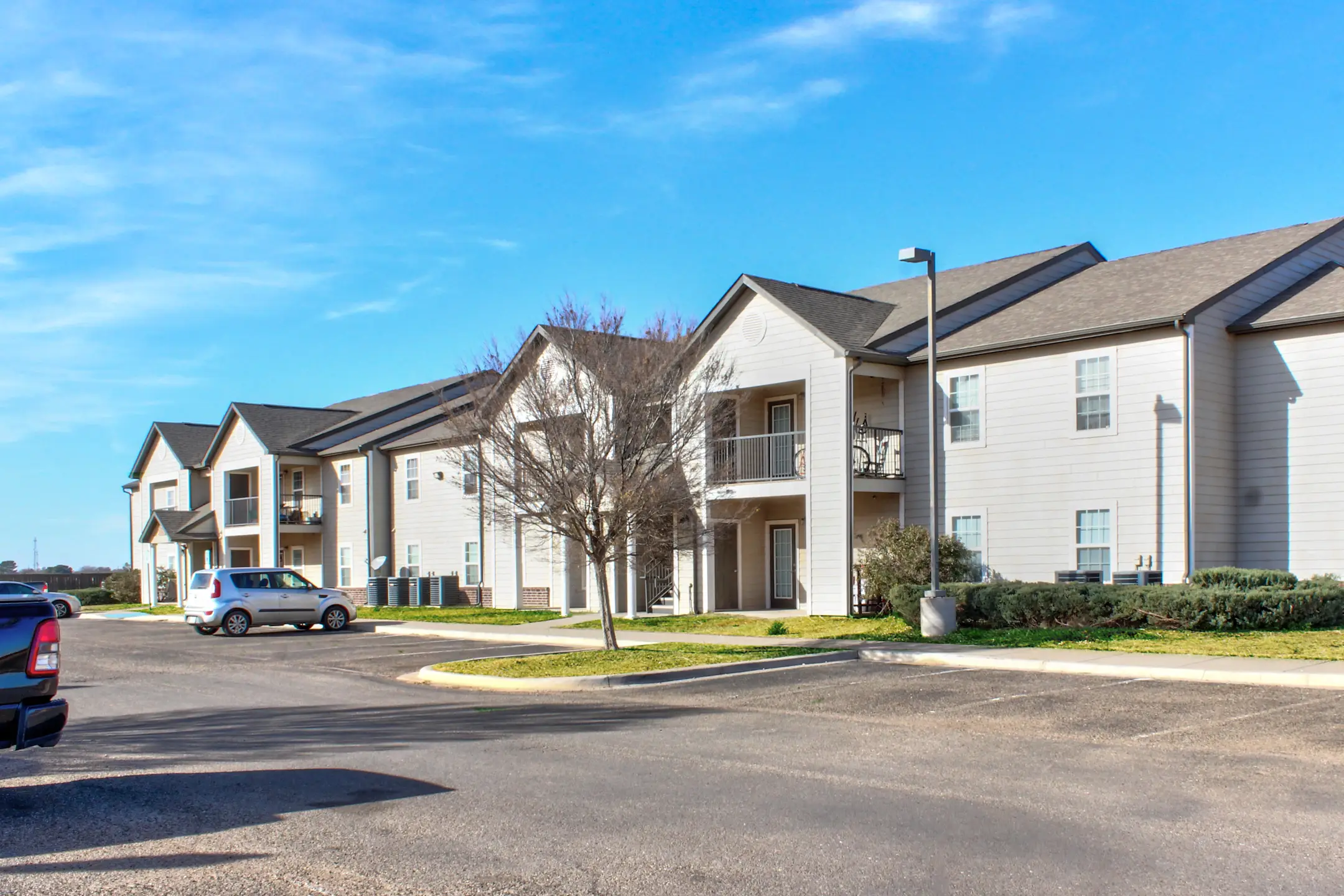 ROSE MEADOWS APARTMENTS 1002 S. Alamo Road Levelland, TX Apartments