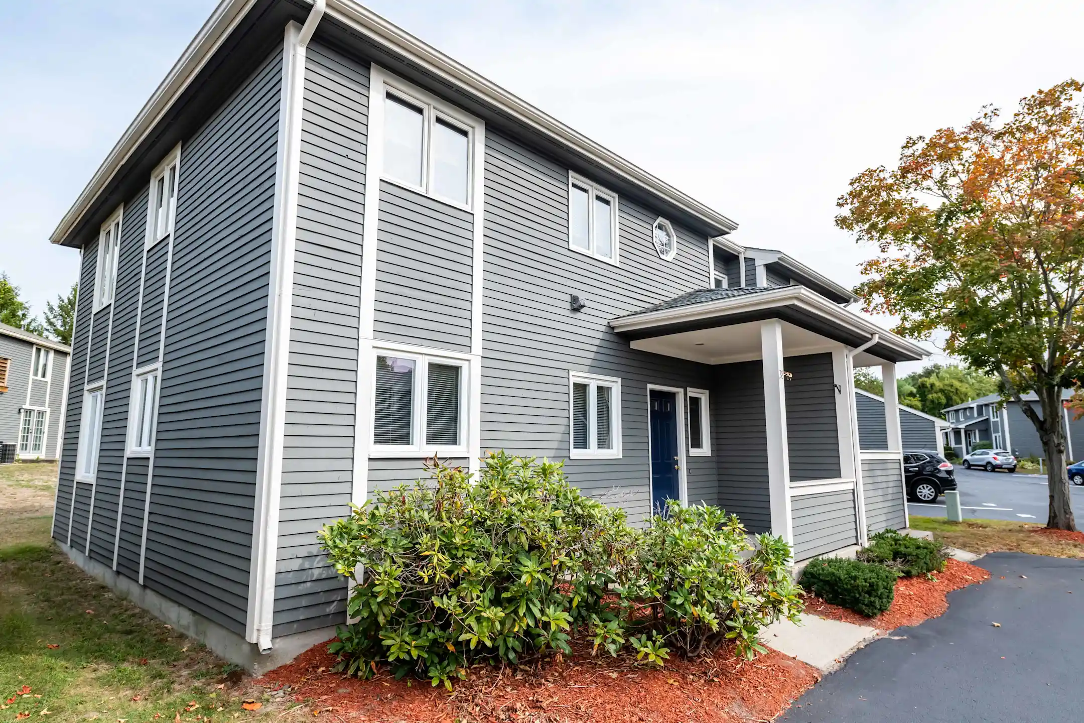 Winchester Park & Woods 125 Village Grn N Riverside, RI Apartments