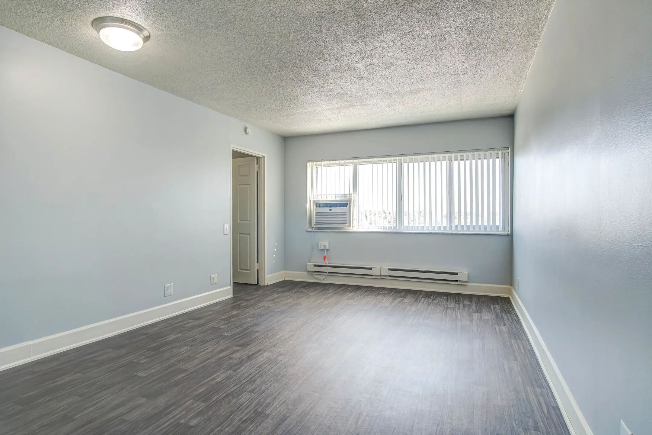 Regency Tower & Place Apartments Apartments Detroit, MI 48207