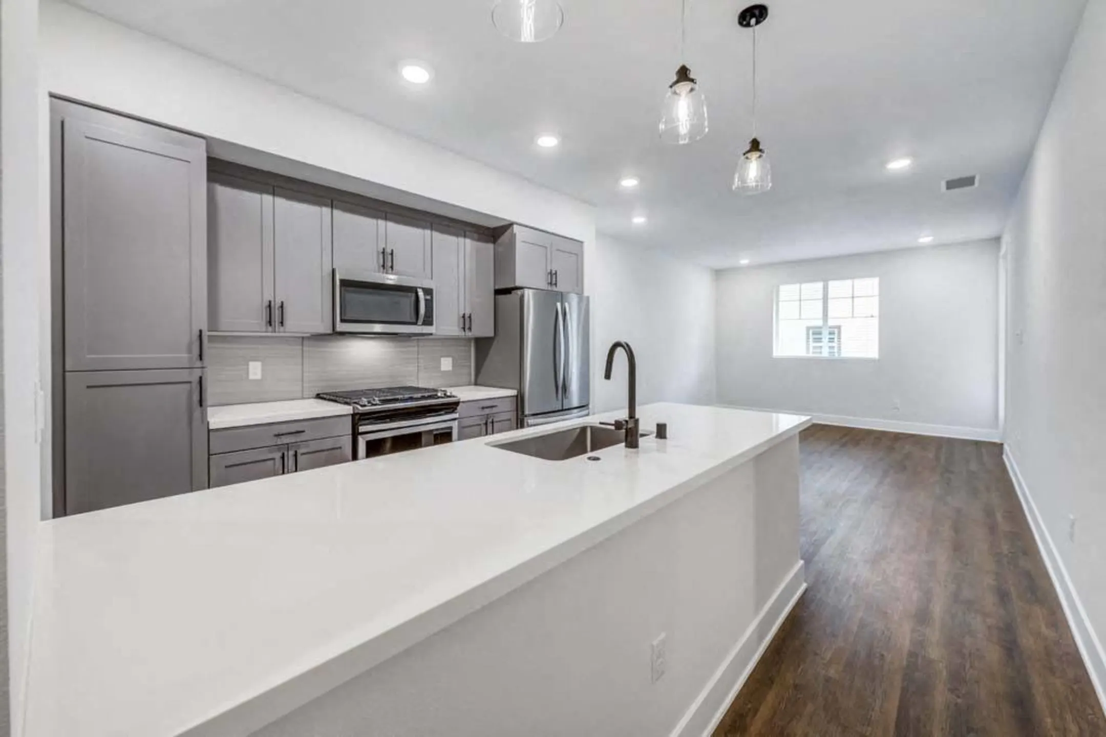 The Vineyards at Porter Ranch Apartments Apartments Porter Ranch, CA