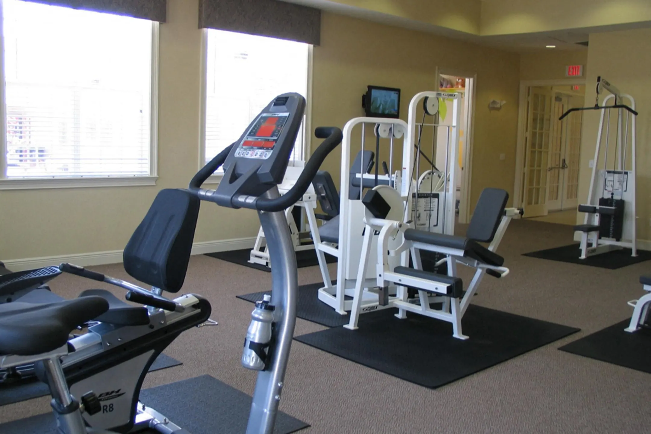Fitness Weight Room - Hammock Oaks - Mount Dora, FL
