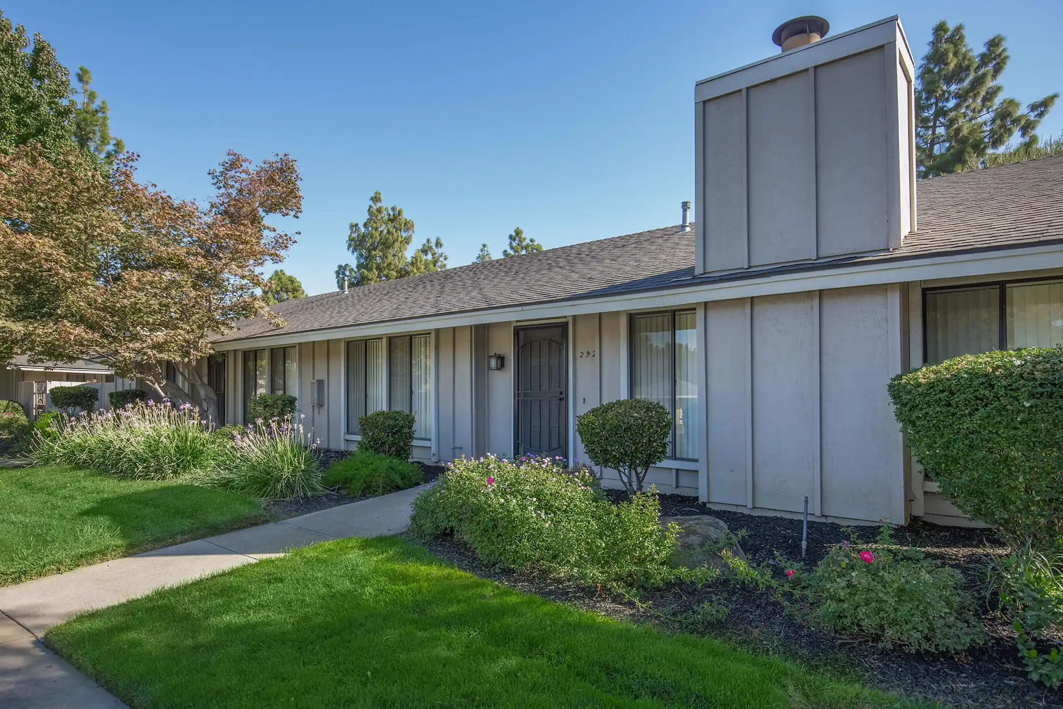 Bear Creek Manor & Terrace Apartments Apartments Merced, CA 95348