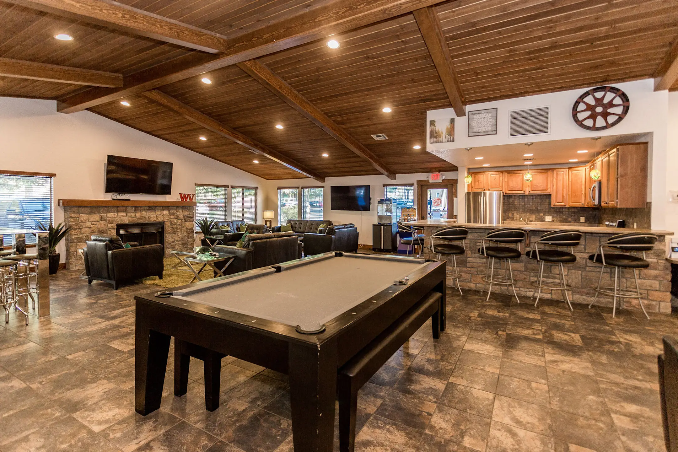 Woodlands Village Apartments - Flagstaff, AZ