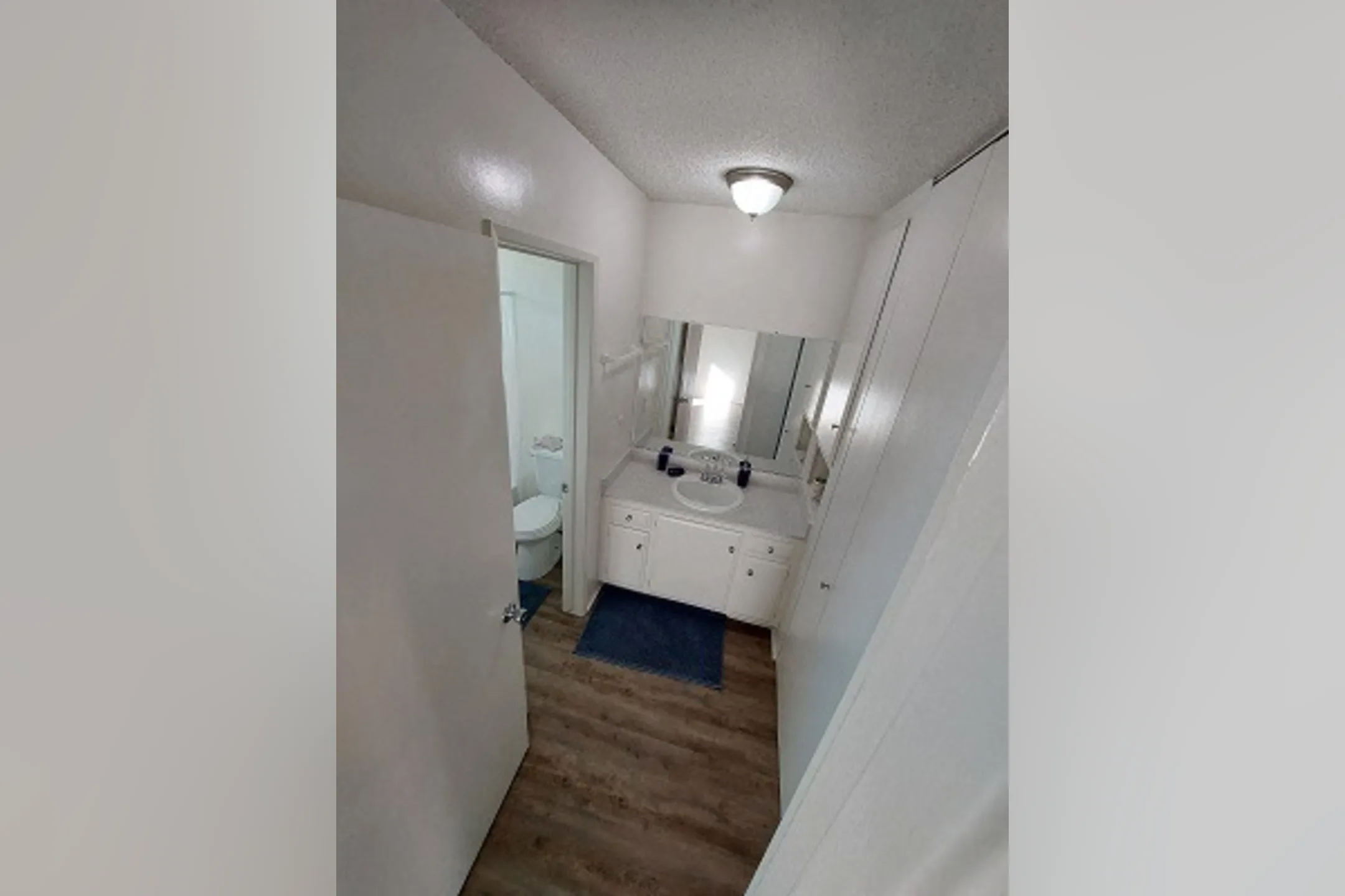 Huntington Cove Apartments Huntington Beach, CA 92647