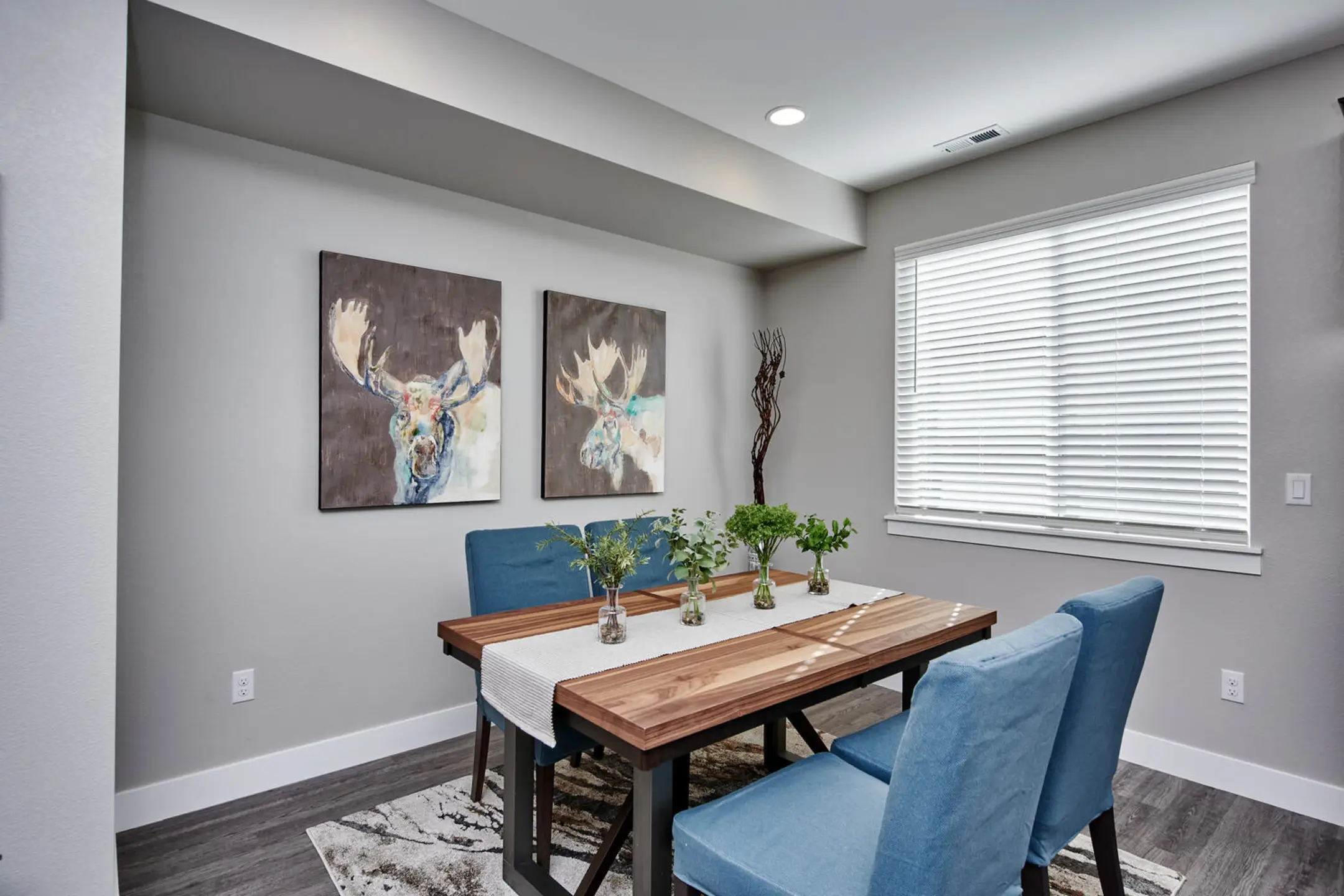 Creekline Townhomes 8625 E Iliff Ave Denver, CO Townhomes for Rent