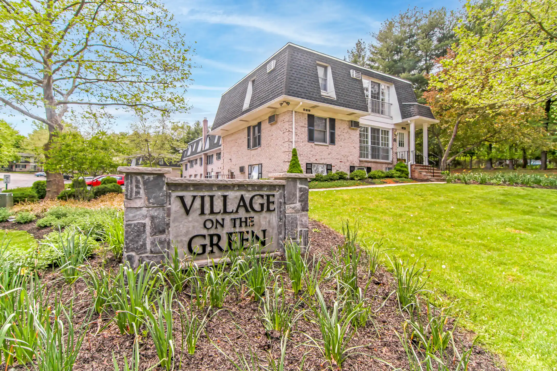 Village On The Green (Rivervale) Apartments Rivervale, NJ 07675