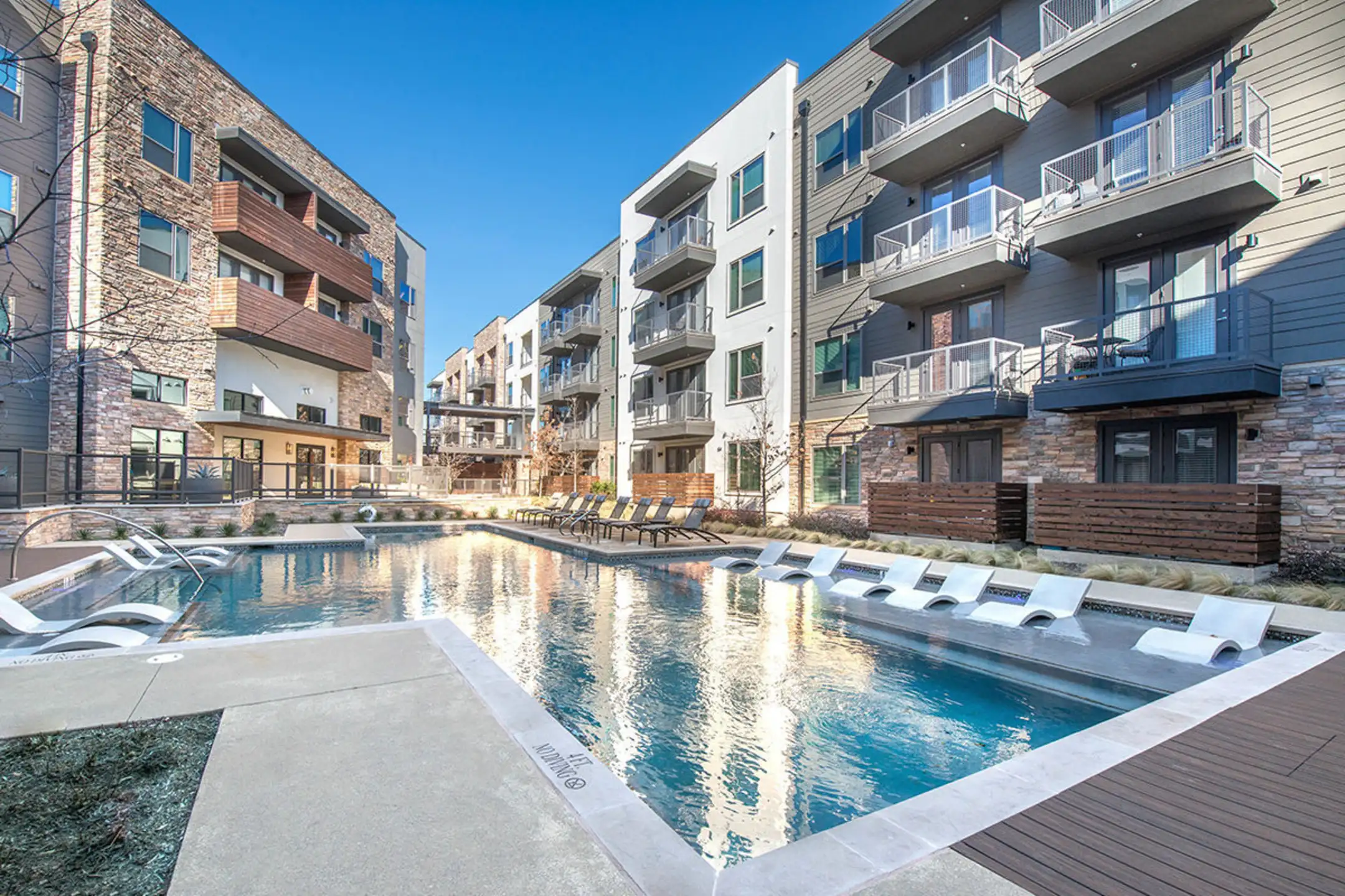 Pool - The Lucas Apartments - Dallas, TX