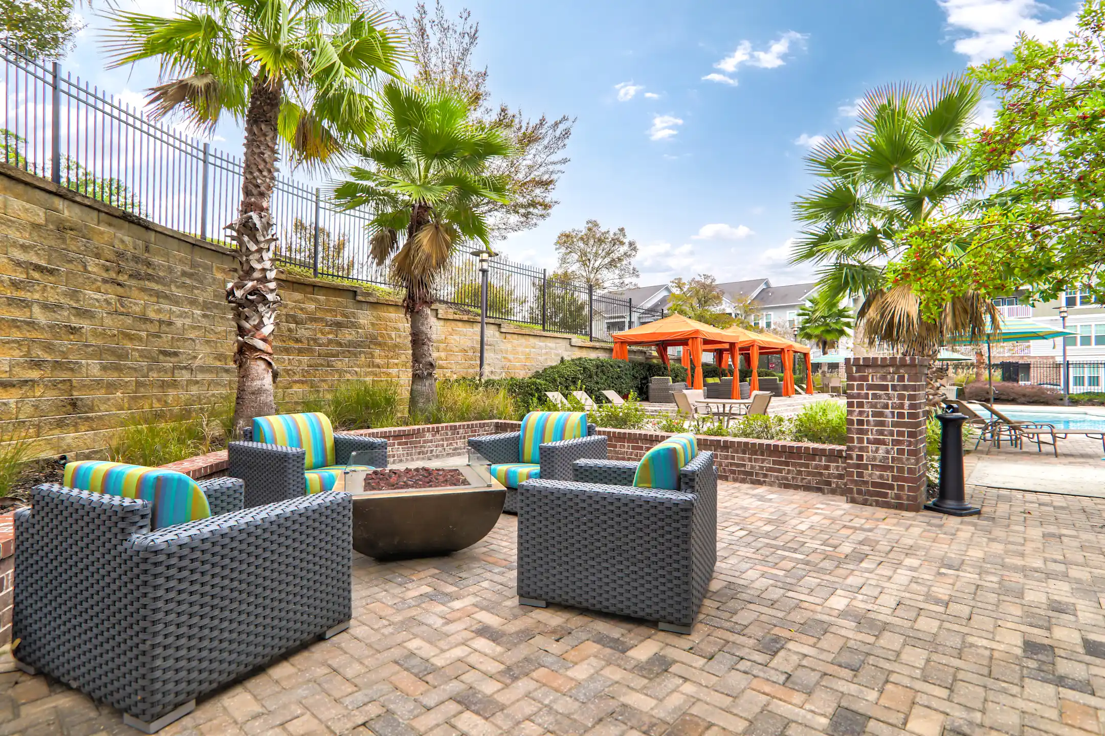 Colonnade at Eastern Shore Apartments Daphne, AL 36526