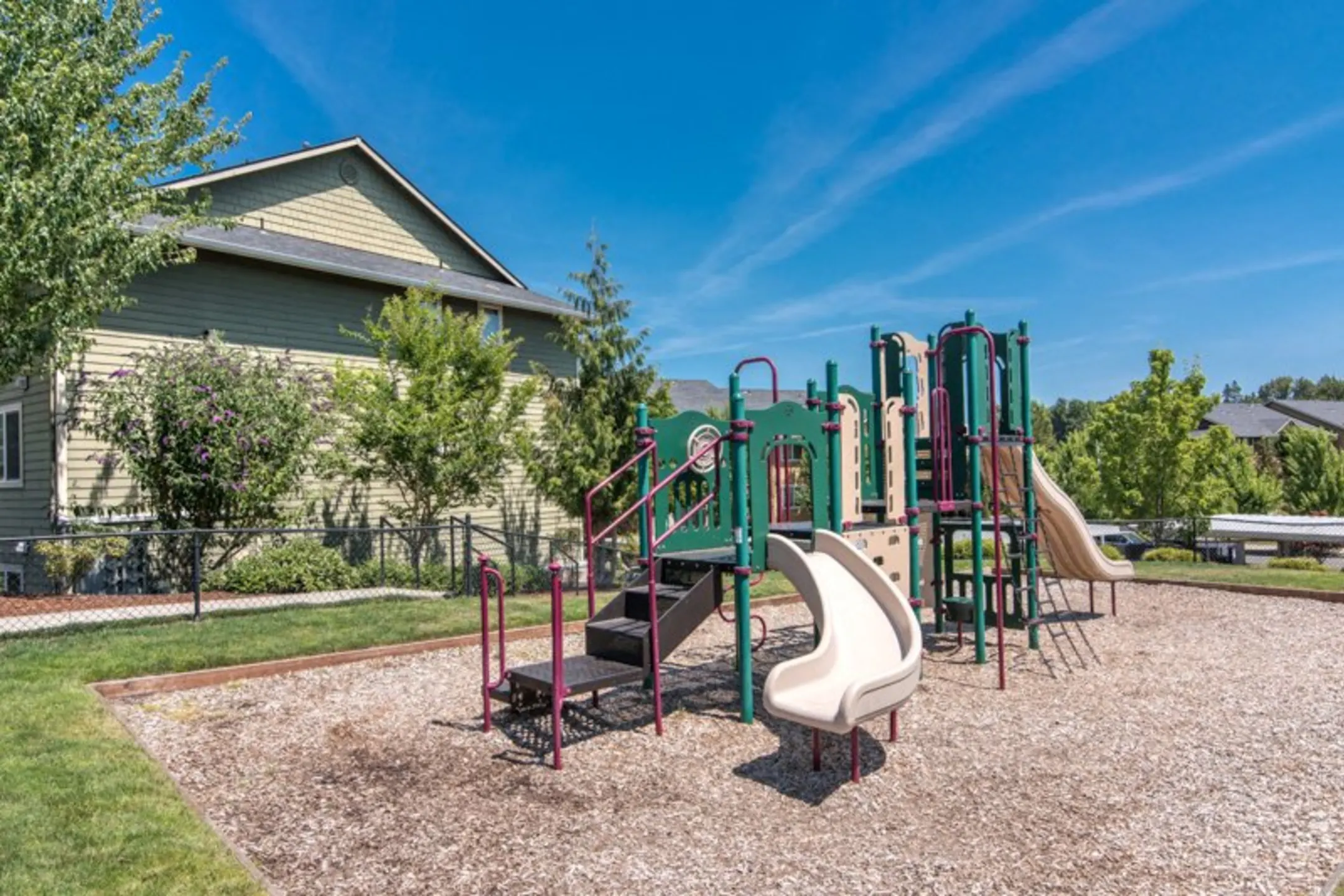 Playground - Willamette Park I & II - Salem, OR