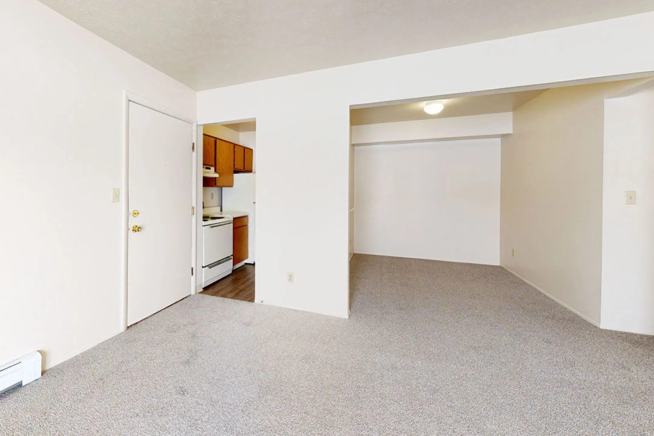 Wood Creek Apartments 3113 15th St Kenosha, WI Apartments for Rent