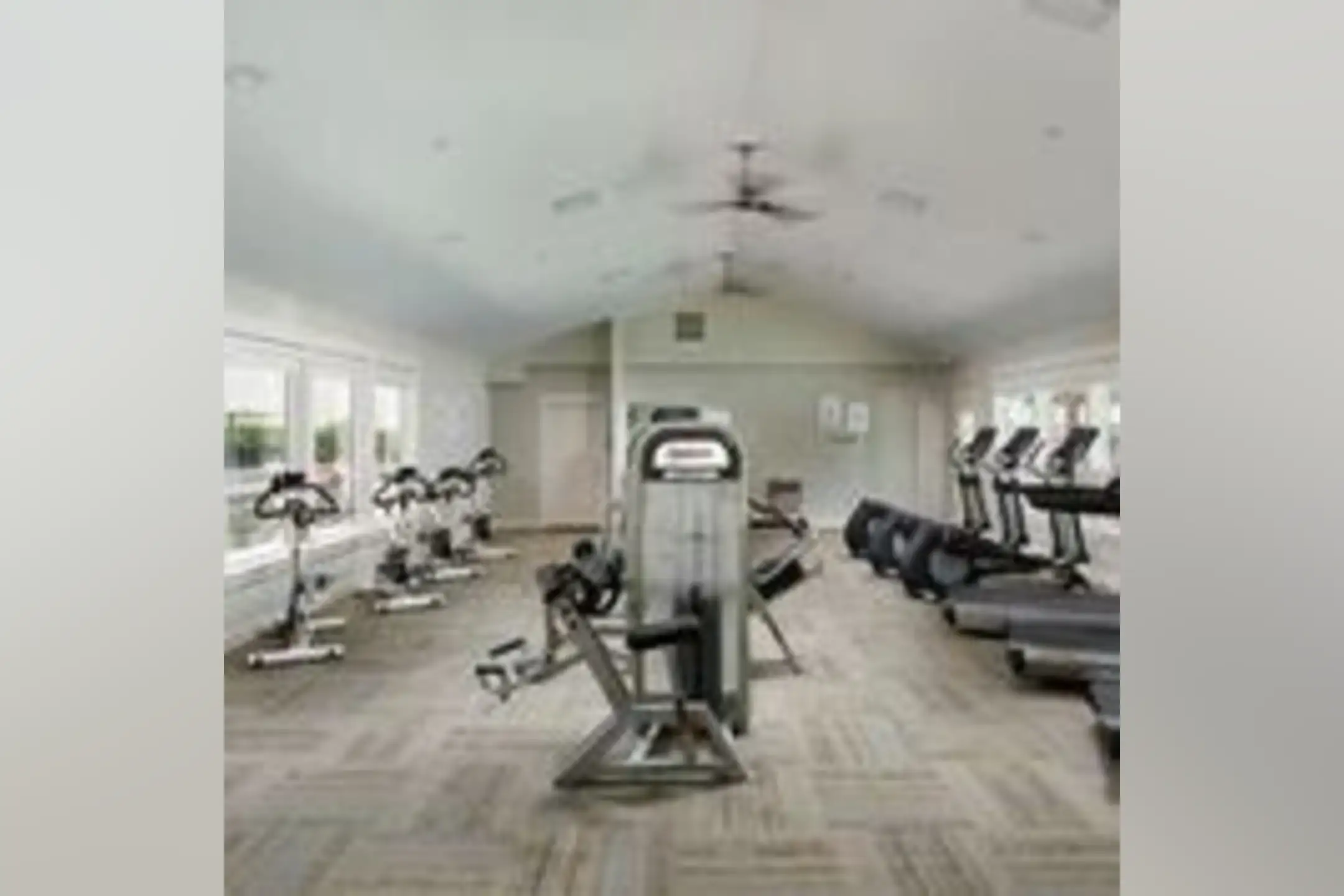 Fitness Weight Room - Webster Ridge Apartments - Gladstone, OR