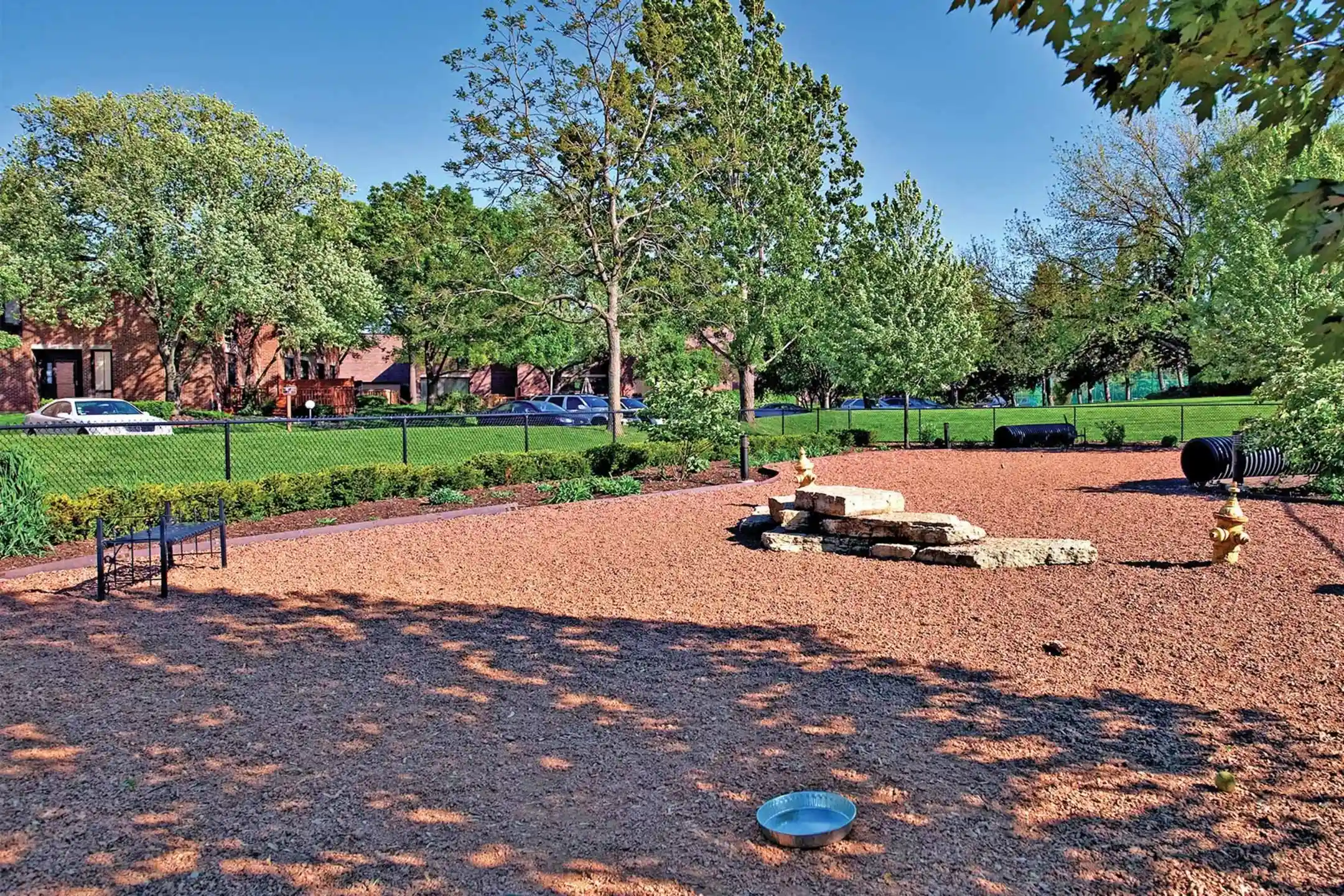 Elm Creek 1 Elm Creek Dr Elmhurst, IL Apartments for Rent Rent.