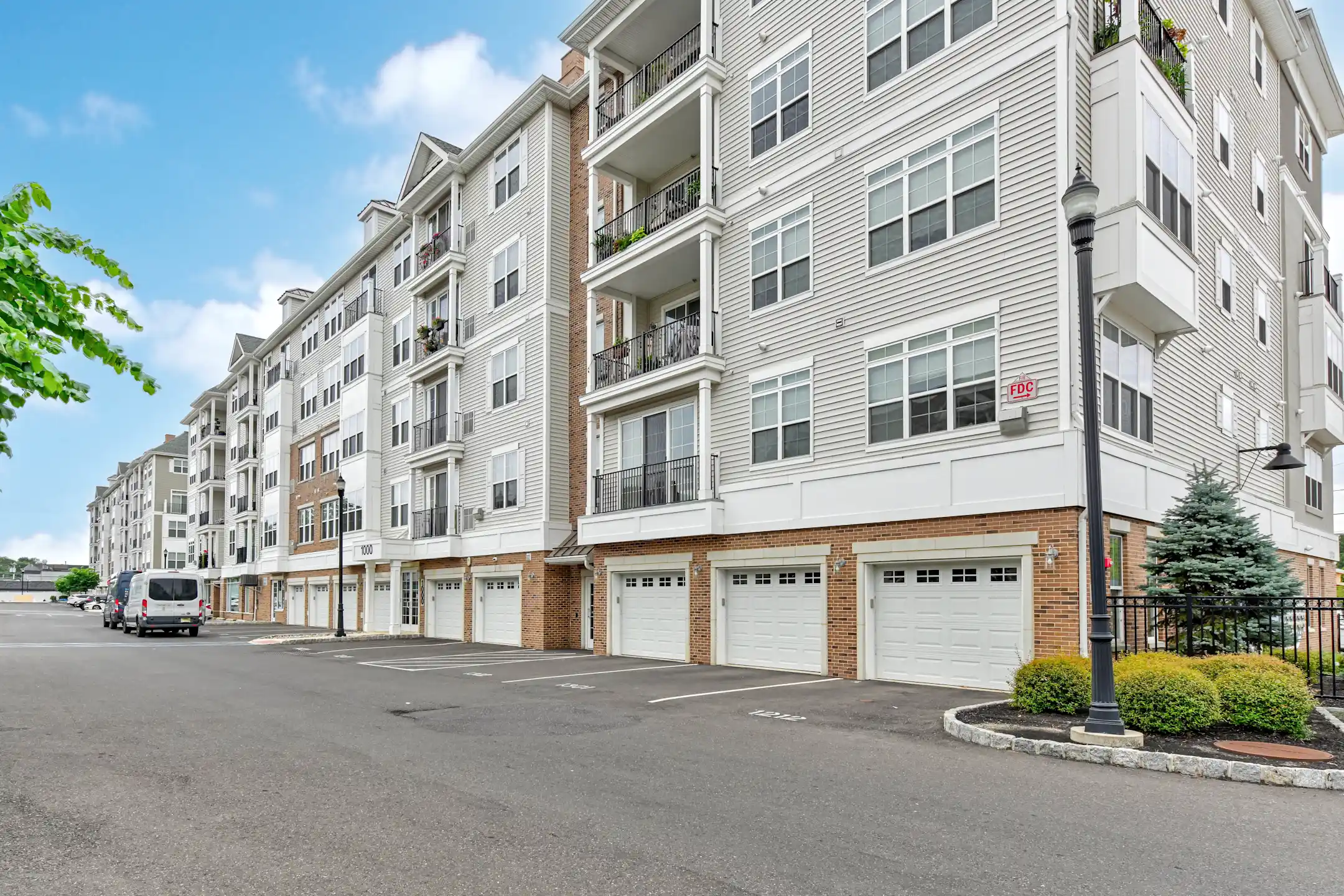 Haddon Towne Center Apartments - Haddon Township, NJ 08108