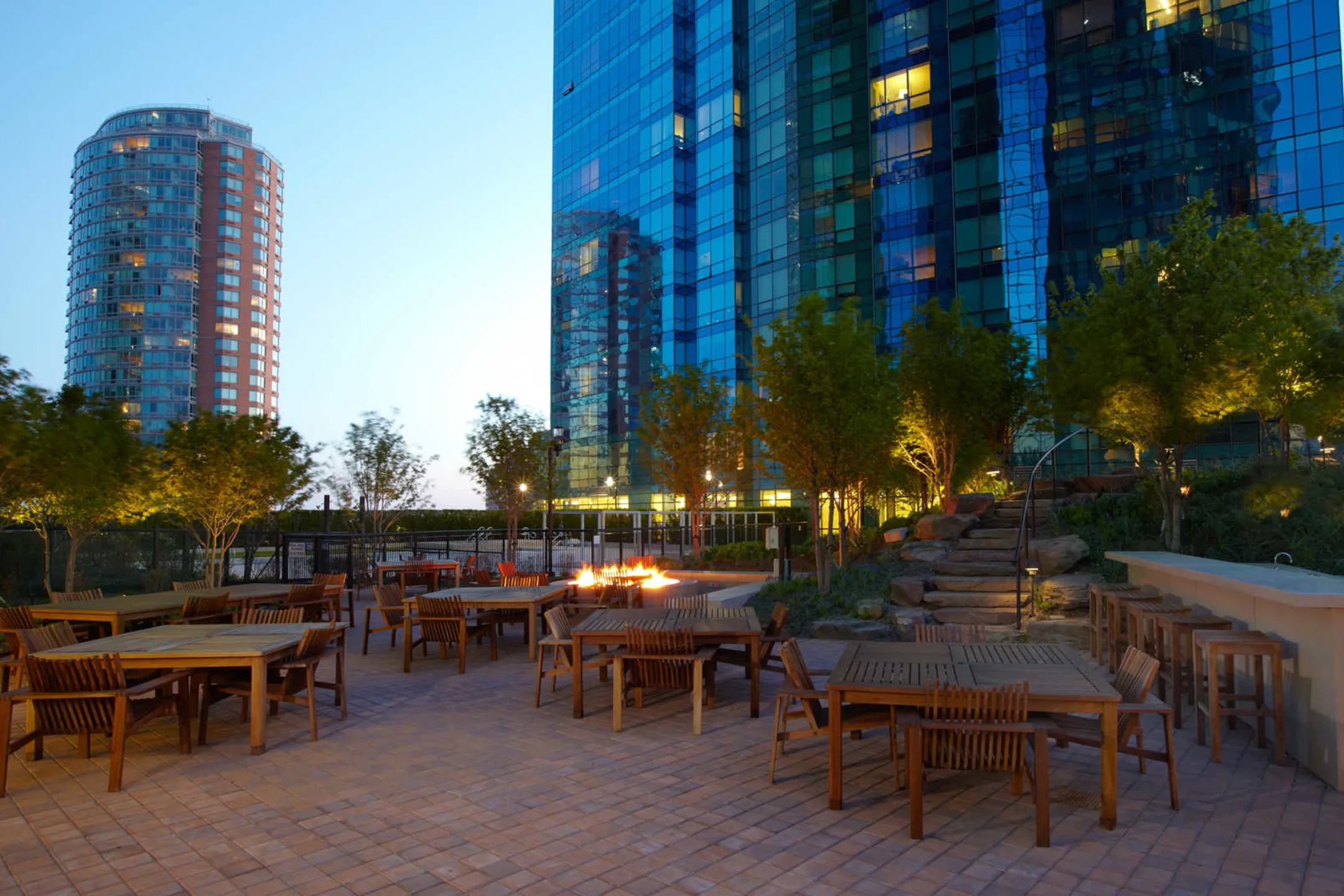 Building - 70 Greene - Jersey City, NJ