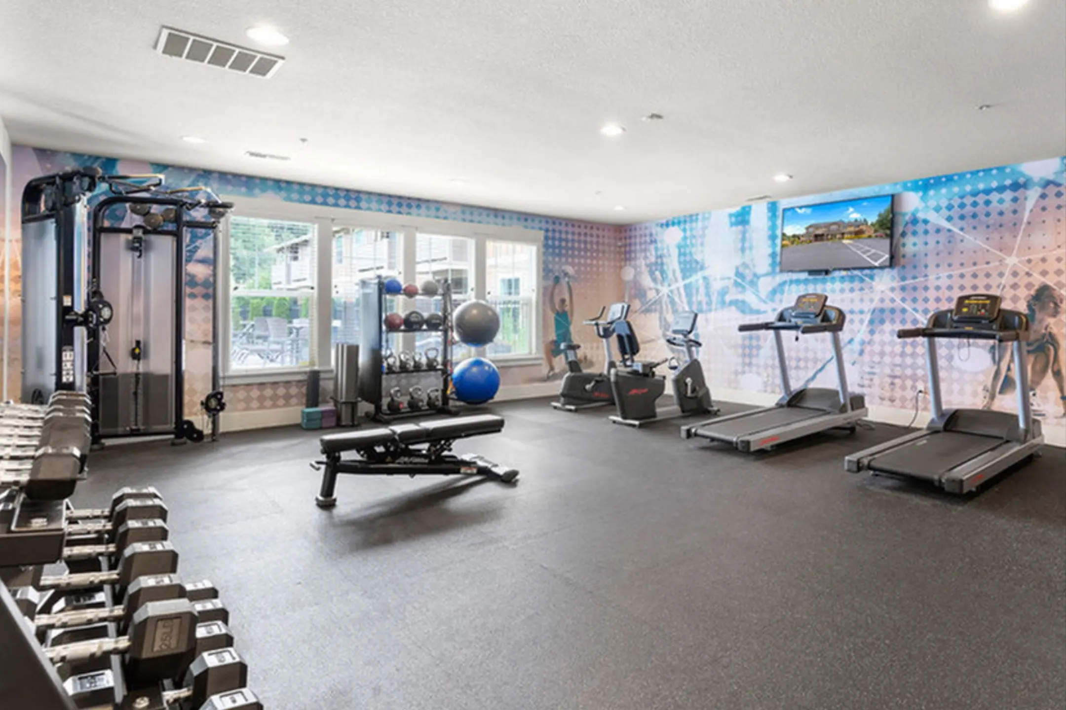 Fitness Weight Room - North Glen Villas - Vancouver, WA