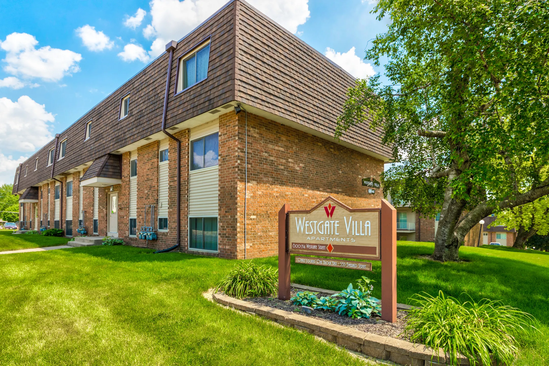 Westgate Villa 600714 Westgate St. Iowa City, IA Apartments for Rent Rent.