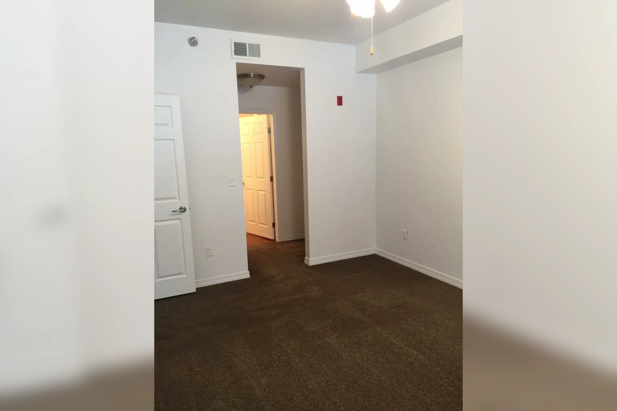 Fox Hills Village Apartments 2101 4th Avenue NE Watford City, ND