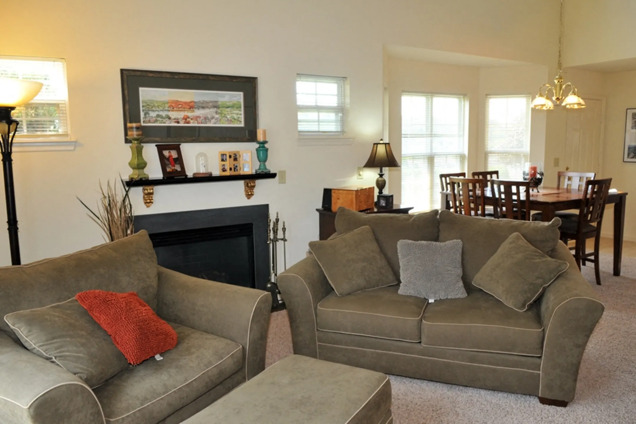 Living Room - Terraces at Springford - Harrisburg, PA