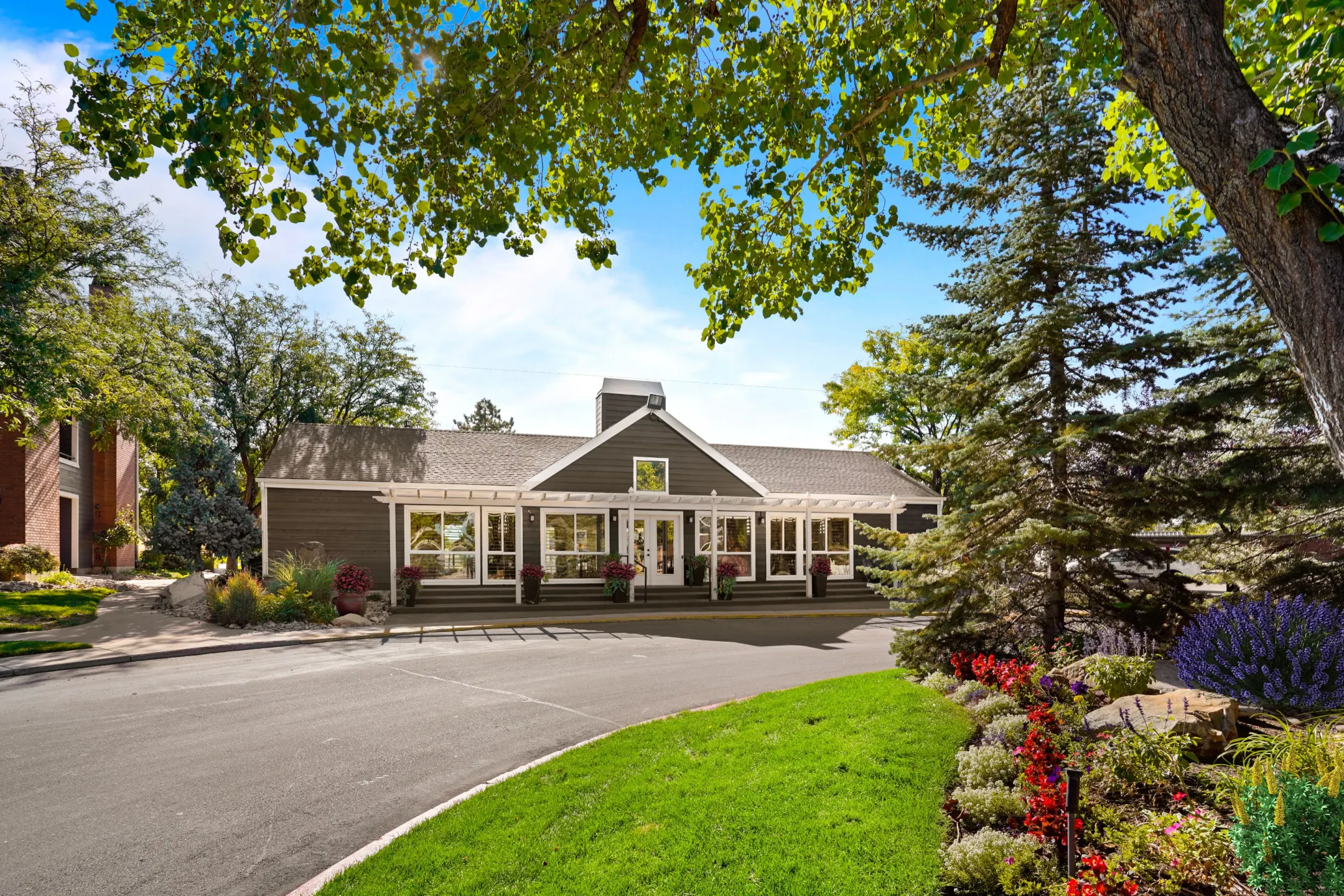 Royal Ridge Apartments Midvale, UT 84047