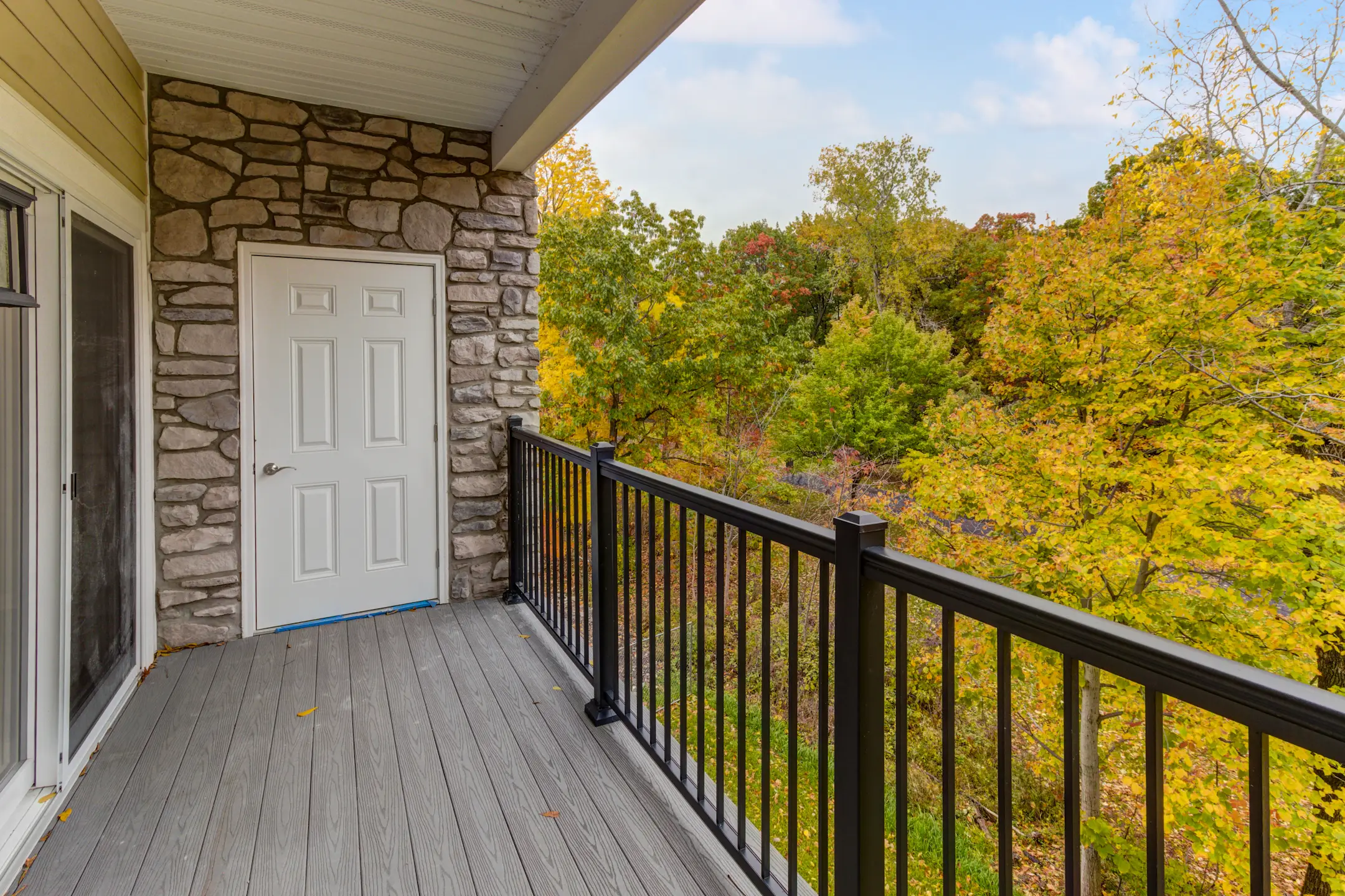 Asher Crossing 121 California Dr Williamsville, NY Apartments for